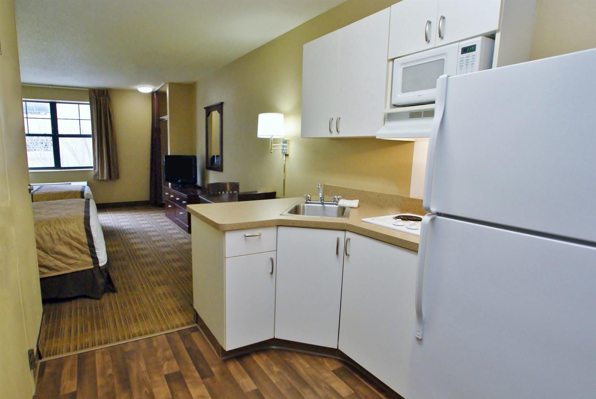Extended - Yorba Linda Hotel