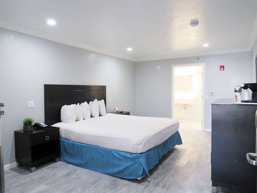 Capri Hotel