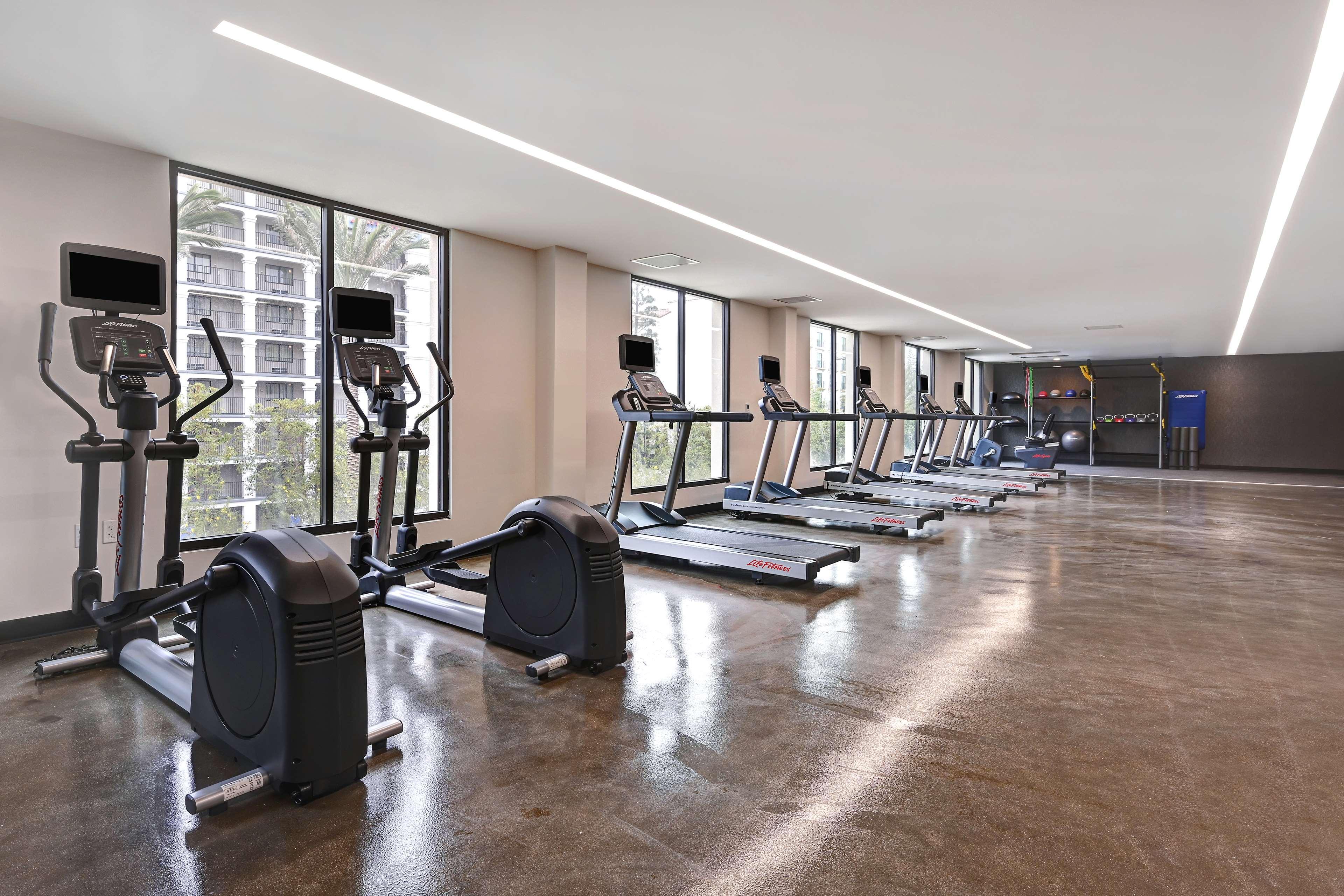 Hotel Home2 By Hilton 3*
