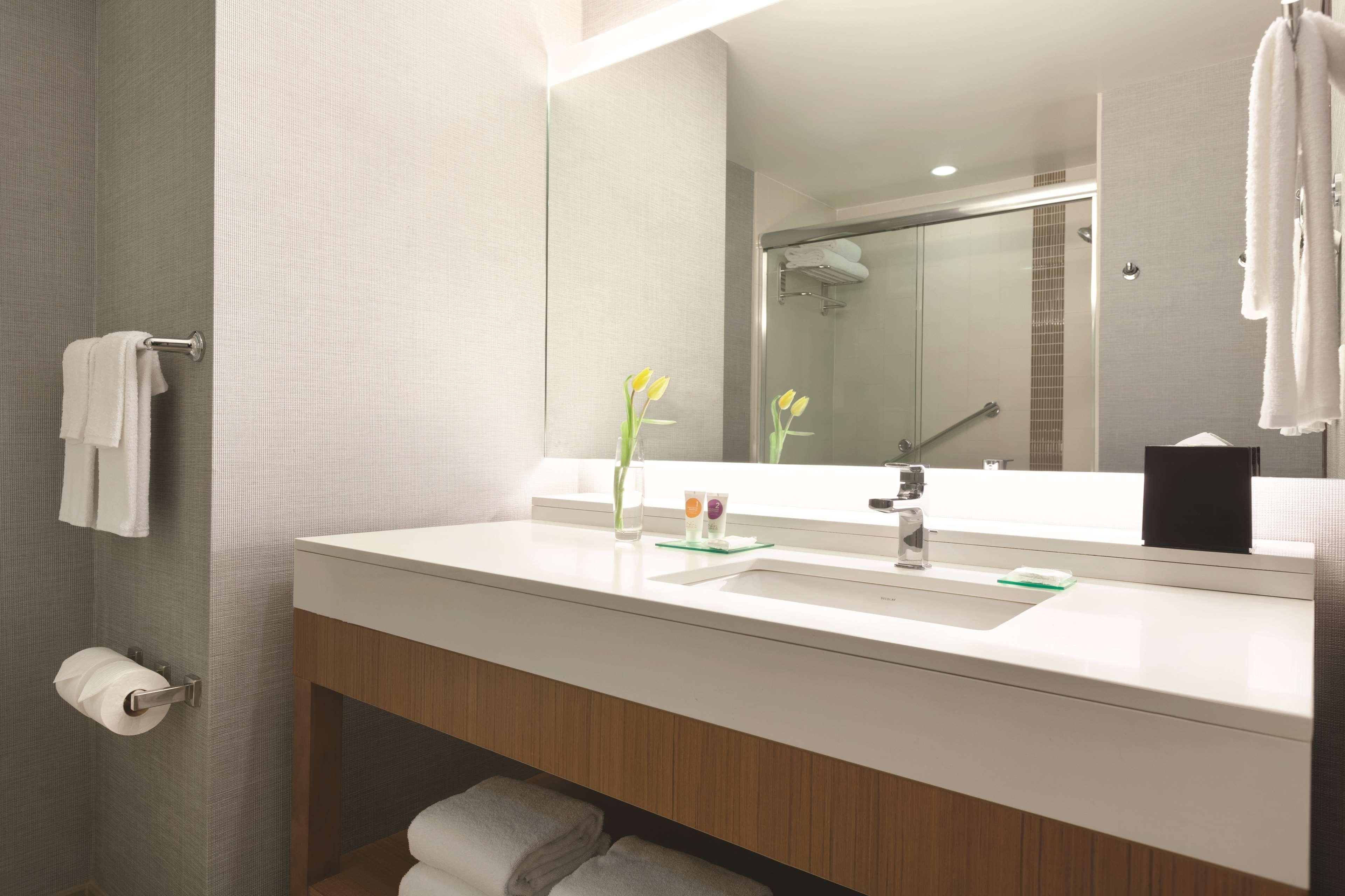 Hyatt Place At / Convention Center Anaheim