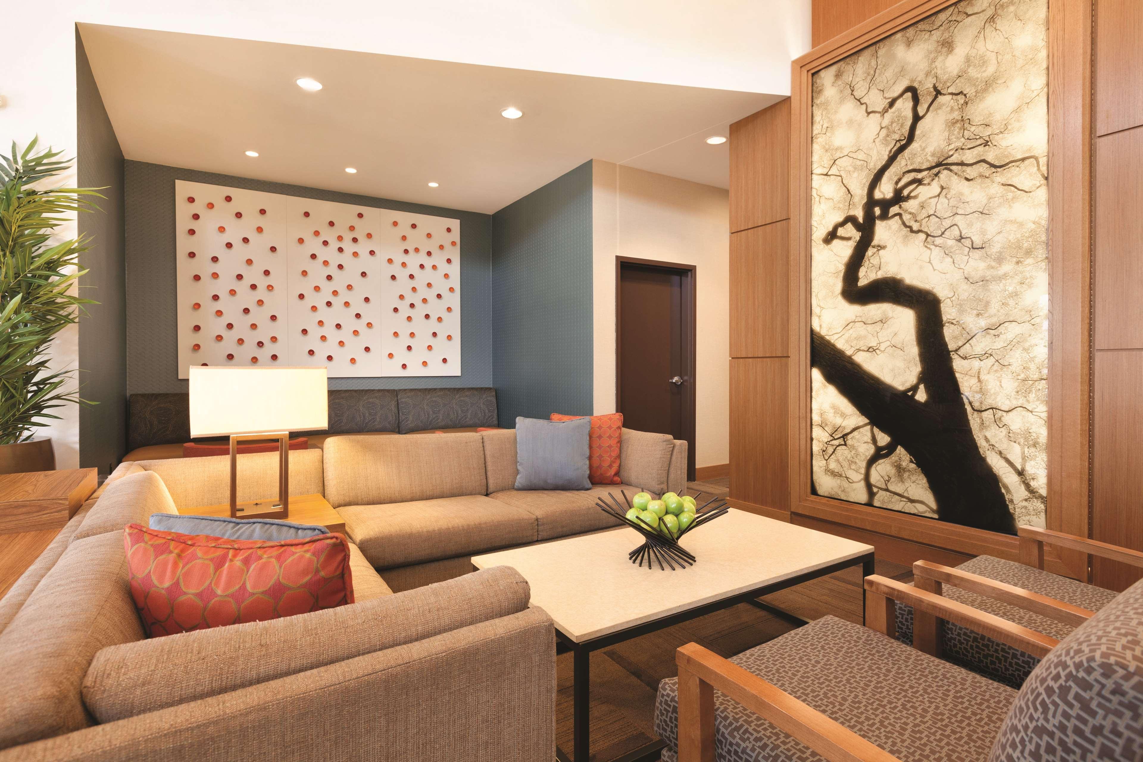 Hotel Hyatt Place At / Convention Center 3*
