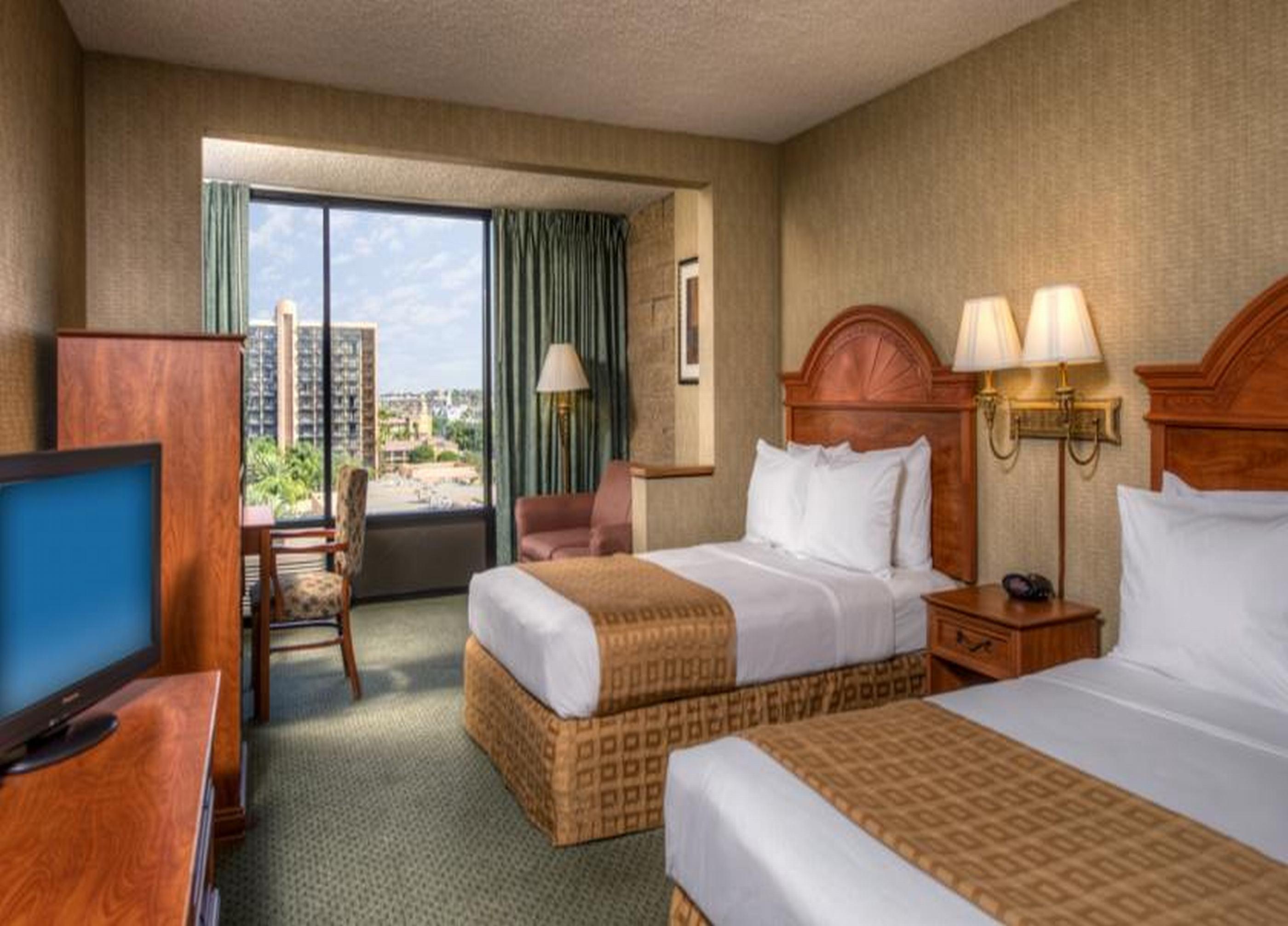 Clarion 3* Anaheim
