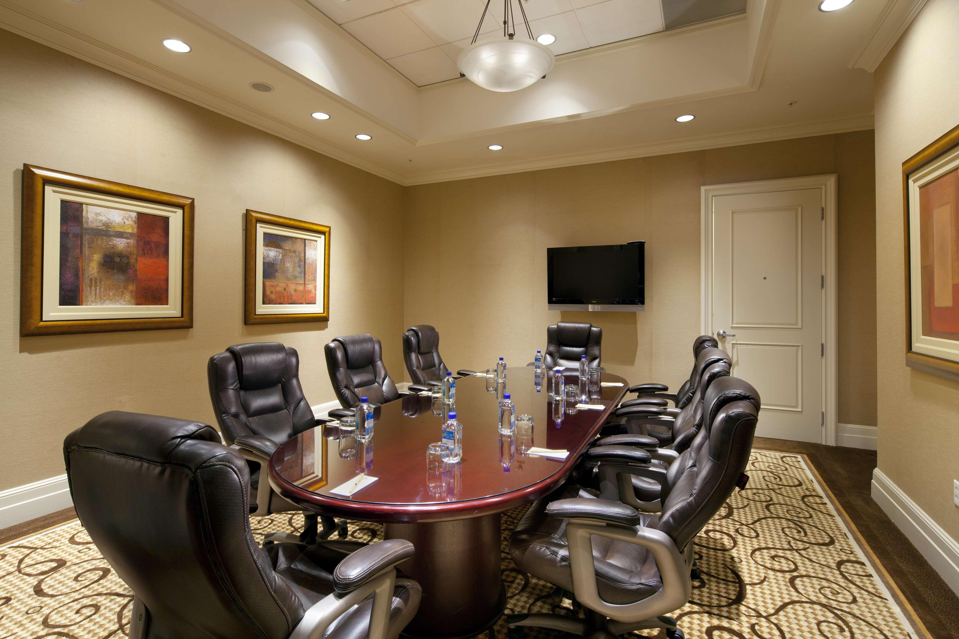 Hotel Doubletree By Hilton Resort/convention Center 3*