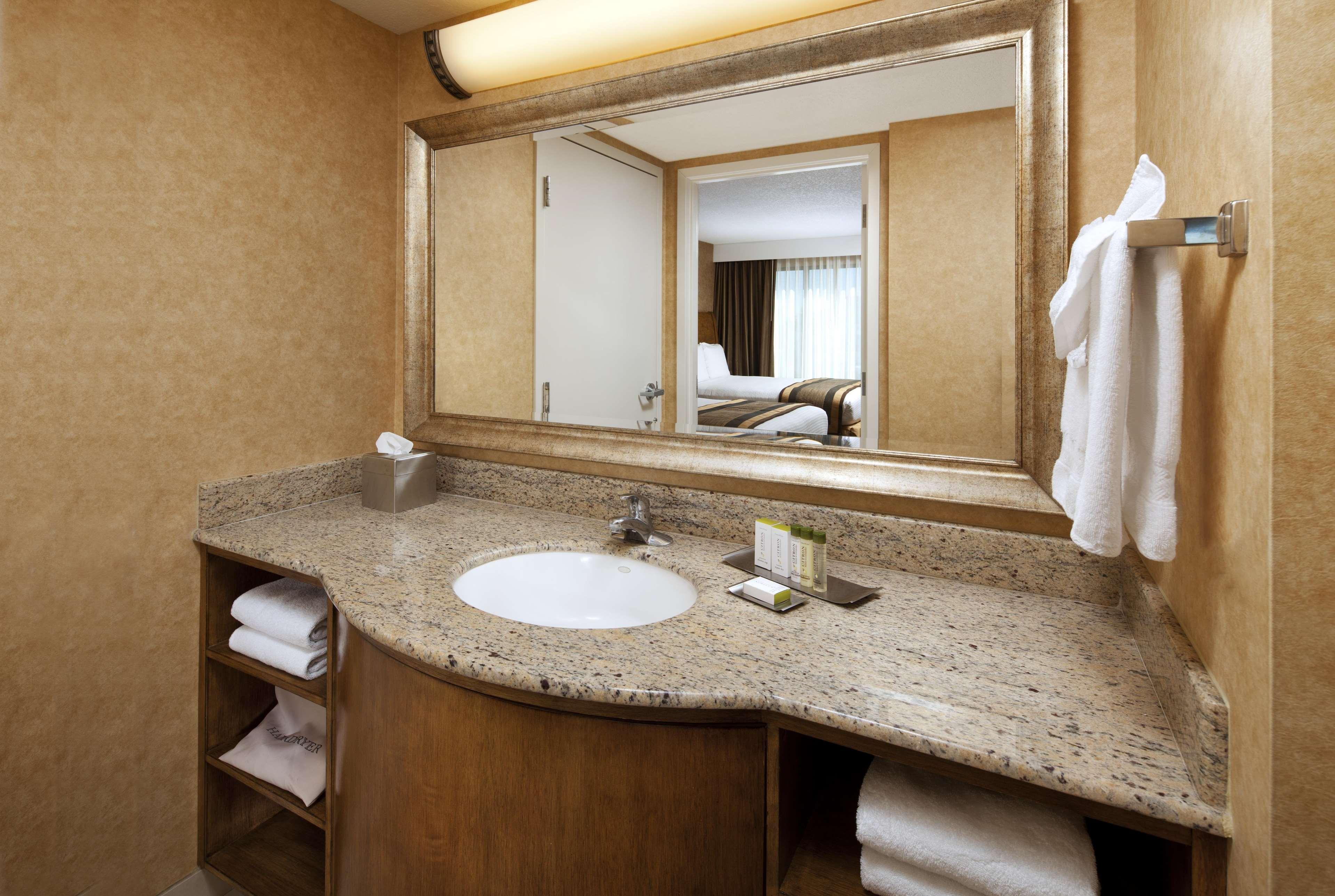 Doubletree By Hilton Resort/convention Center Hotel