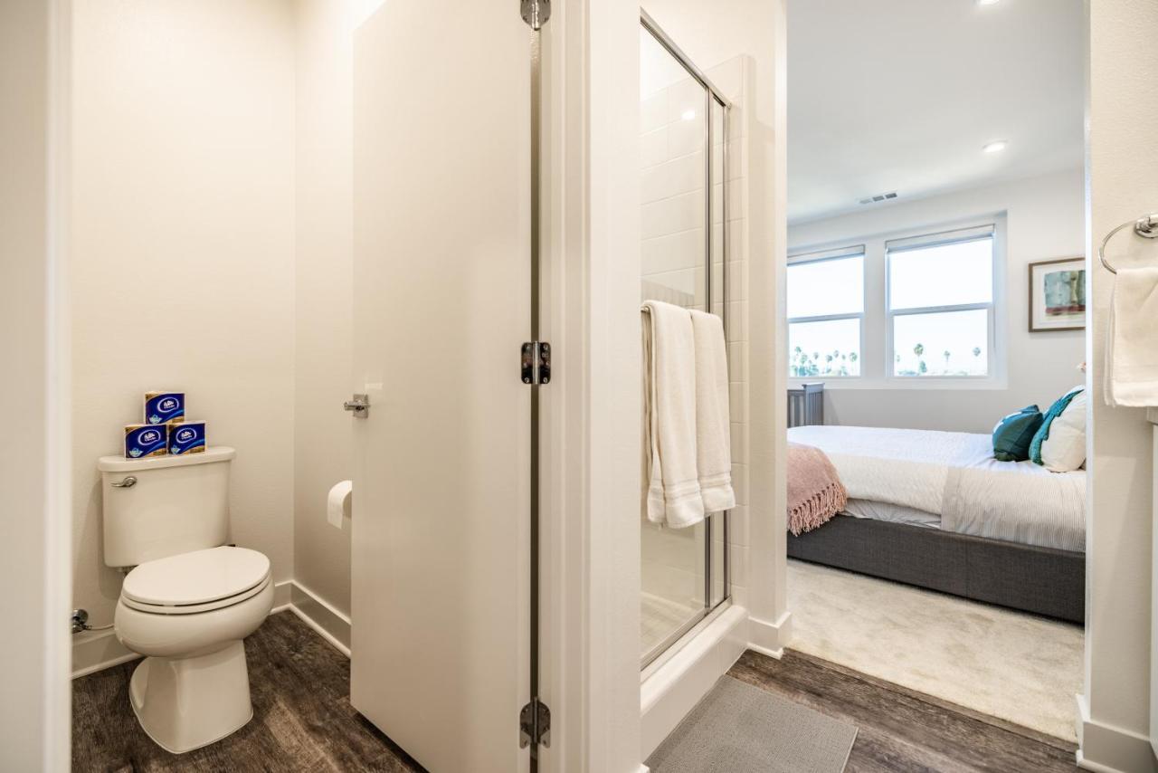Villa Firework View 3 Bedrooms Townhouse Kitchen Fast Wifi Anaheim