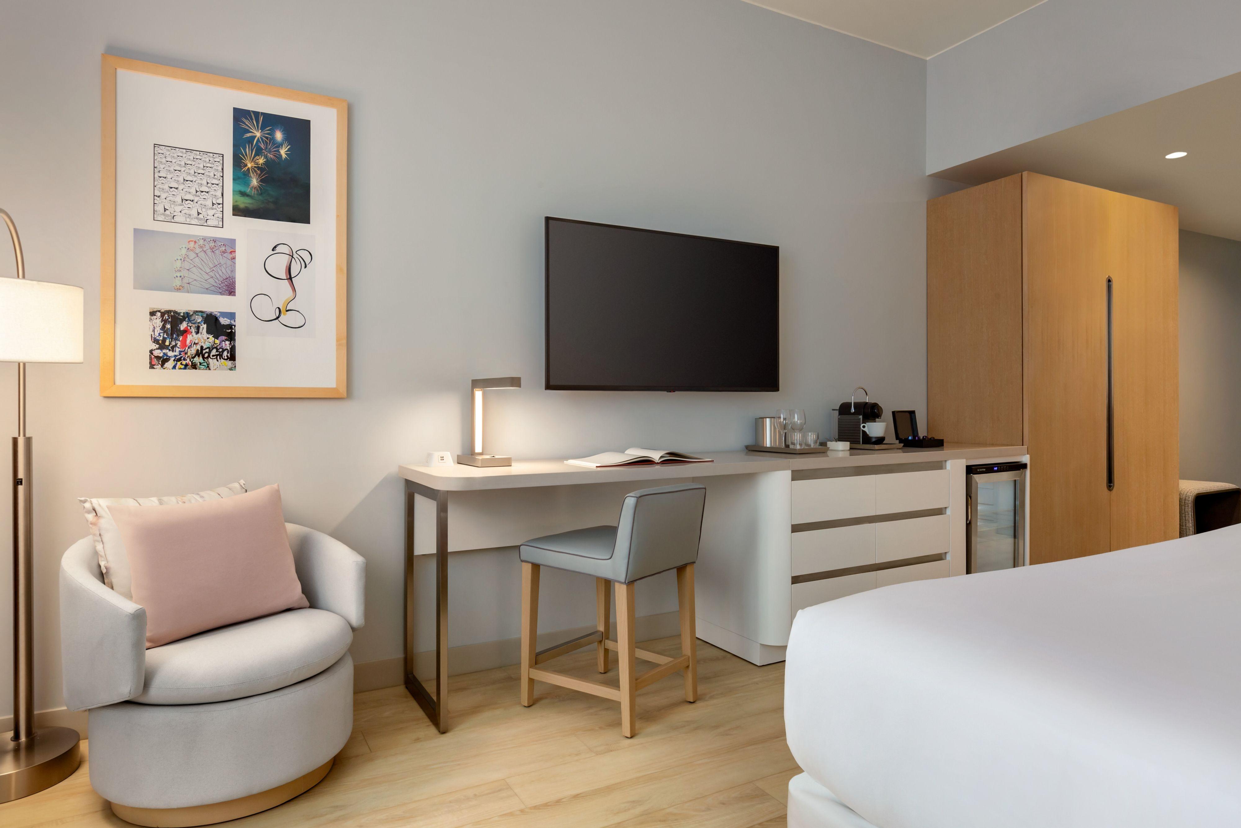 The Viv Hotel, Anaheim, A Tribute Portfolio Hotel Anaheim