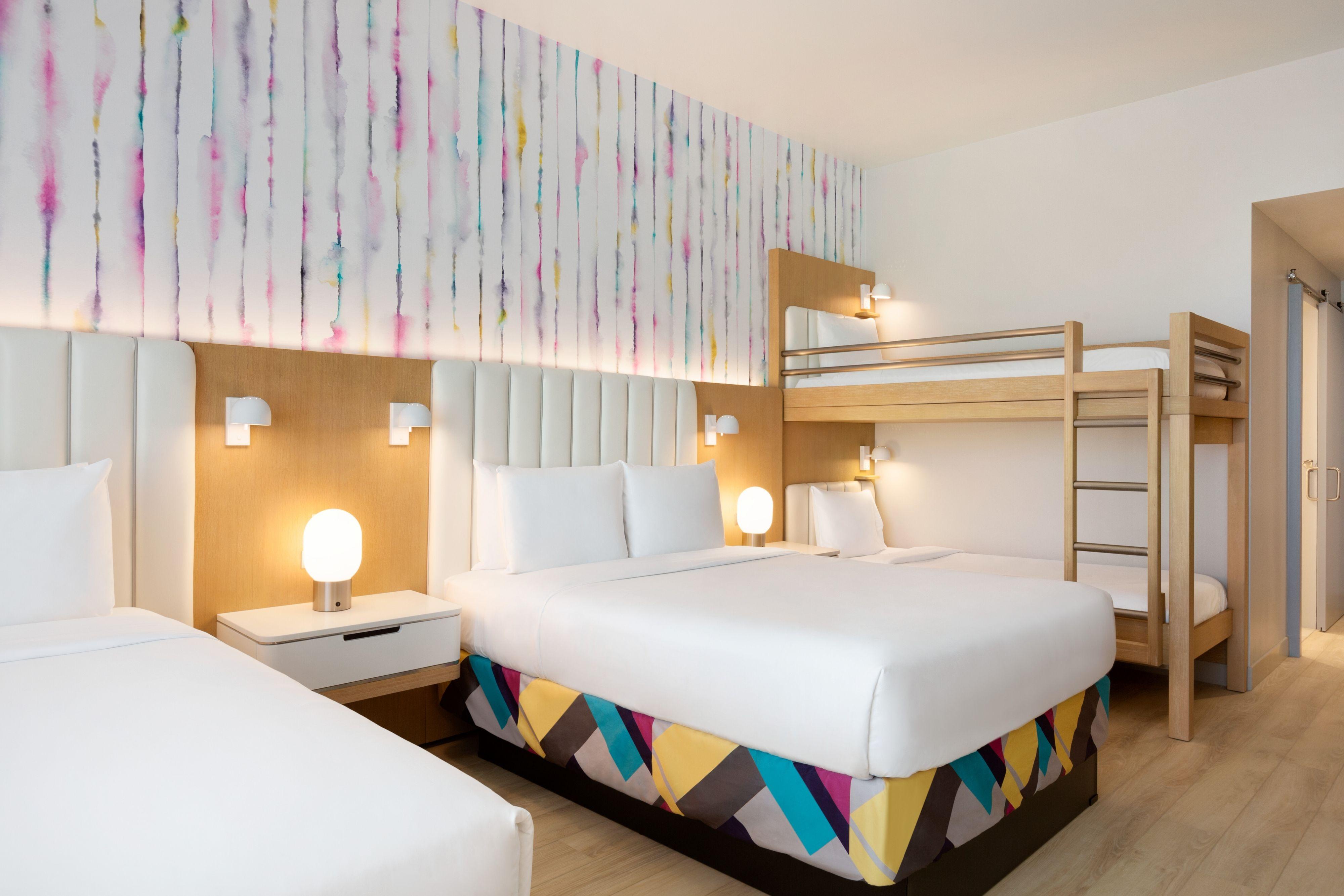 The Viv Hotel, Anaheim, A Tribute Portfolio Hotel 5*