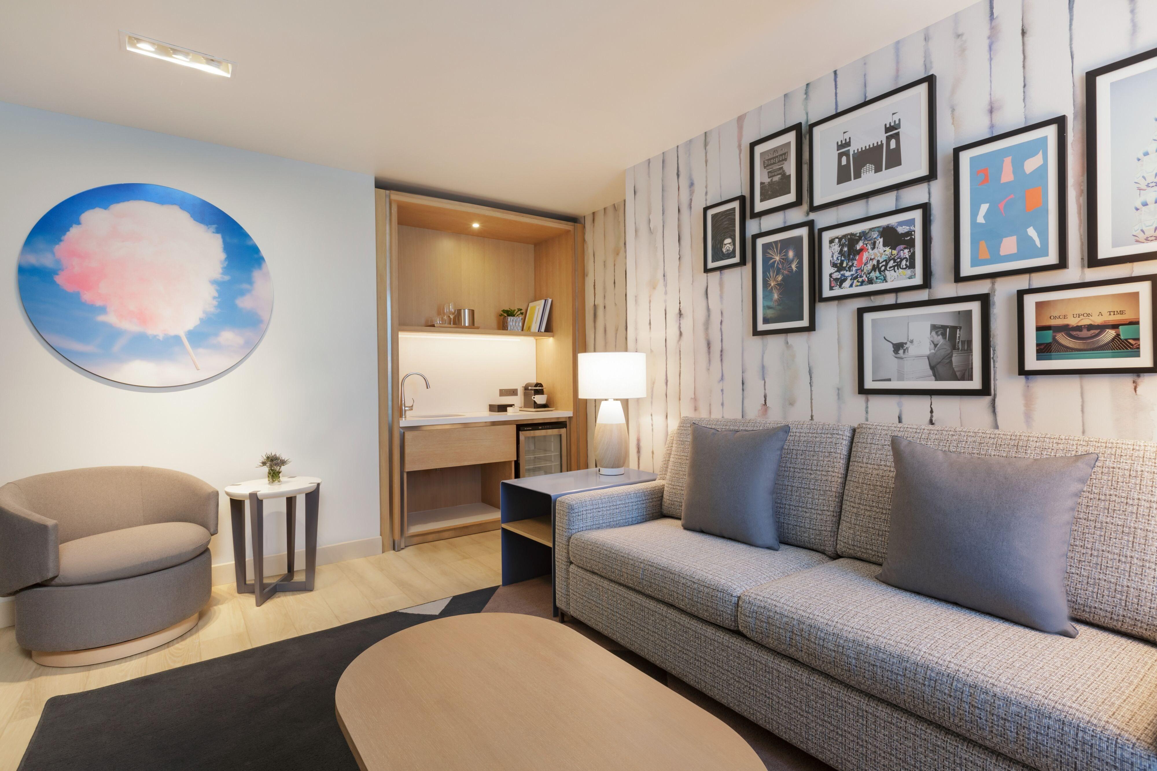 The Viv Hotel, Anaheim, A Tribute Portfolio Hotel
