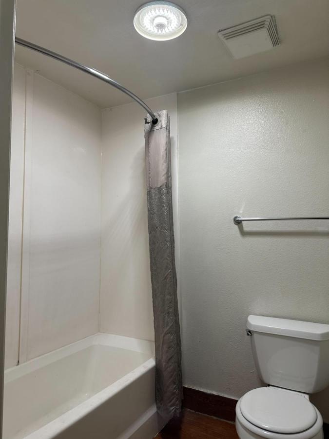 Hotel Beachside Anaheim