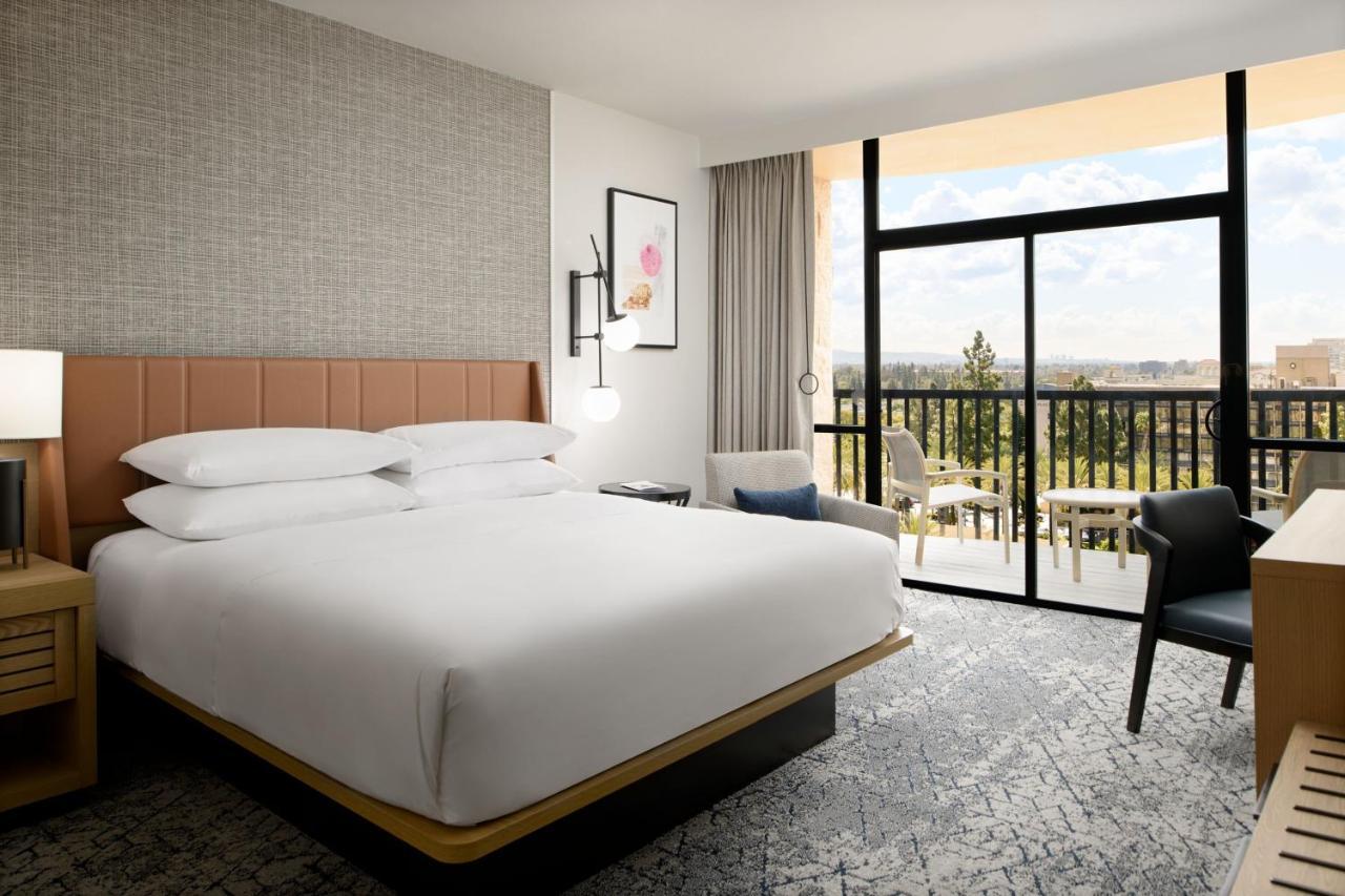 Sheraton Park At The 4*