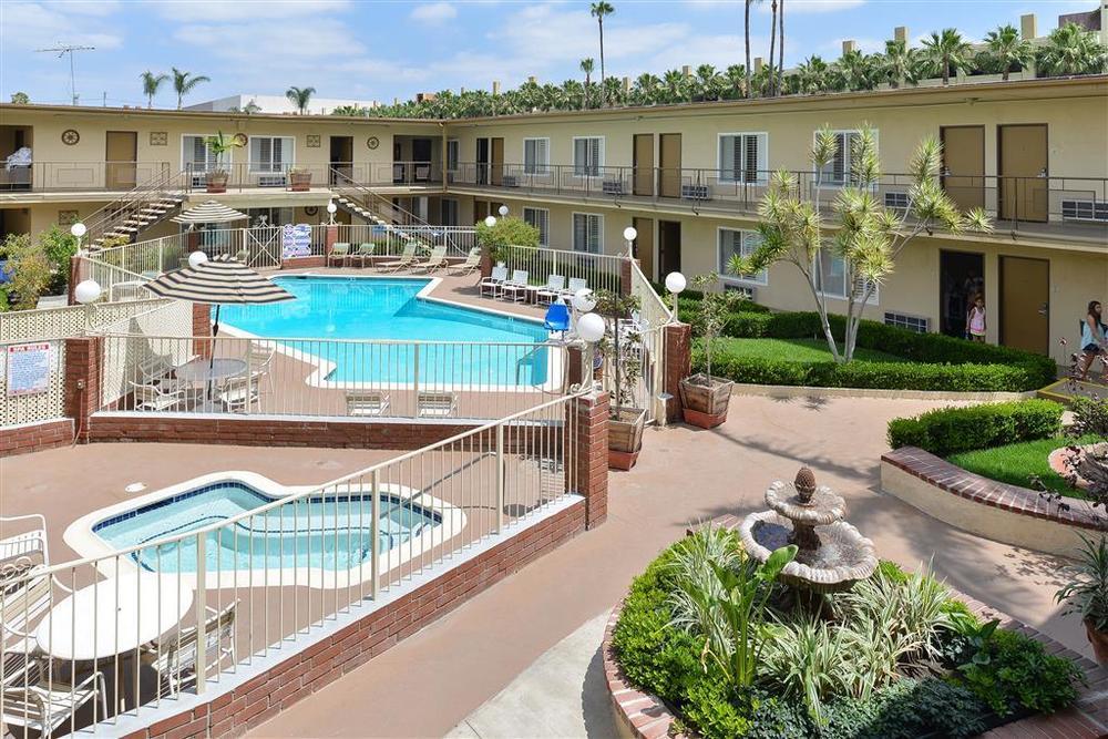 Americas Value & Hotel Anaheim