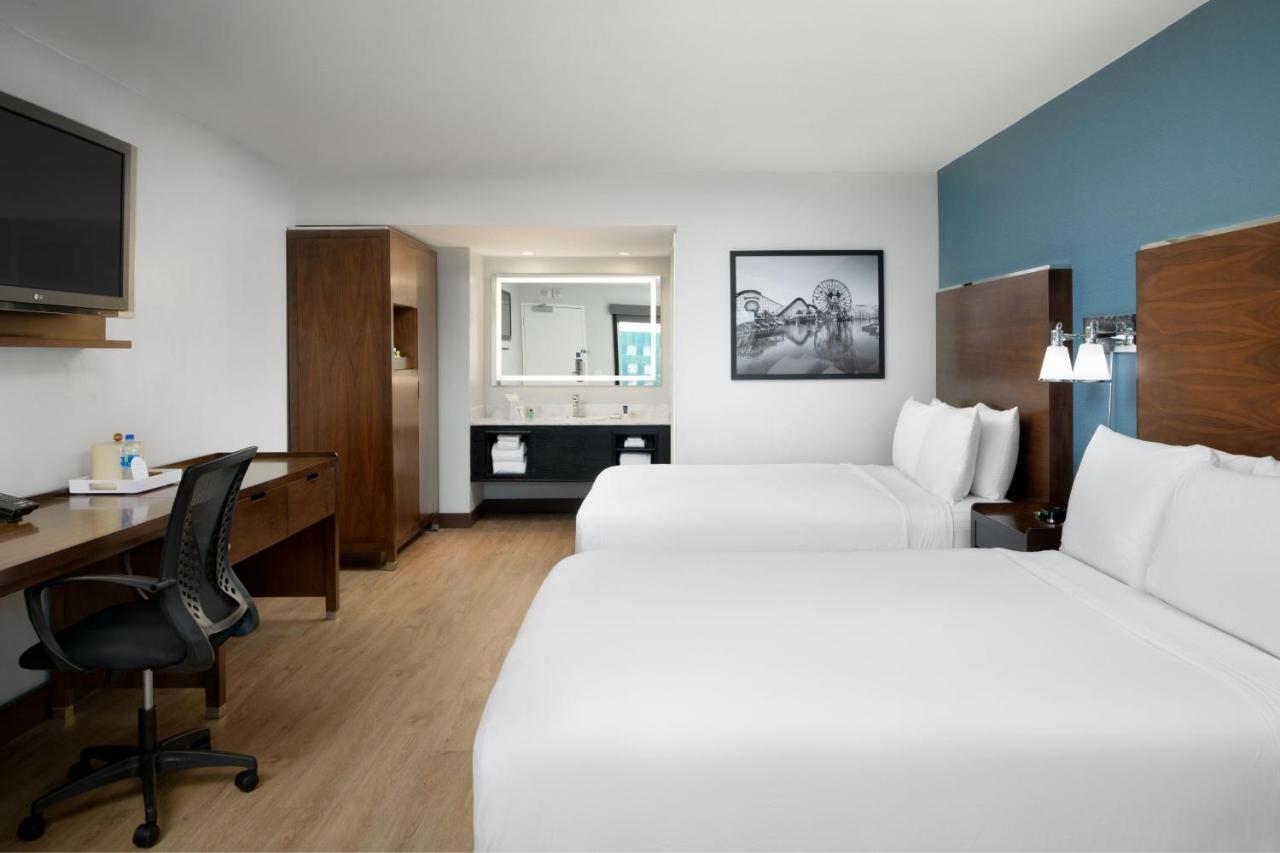 Four Points By Sheraton Anaheim