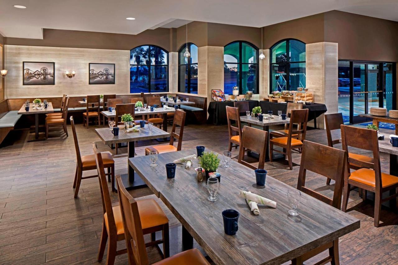 Four Points By Sheraton Hotel