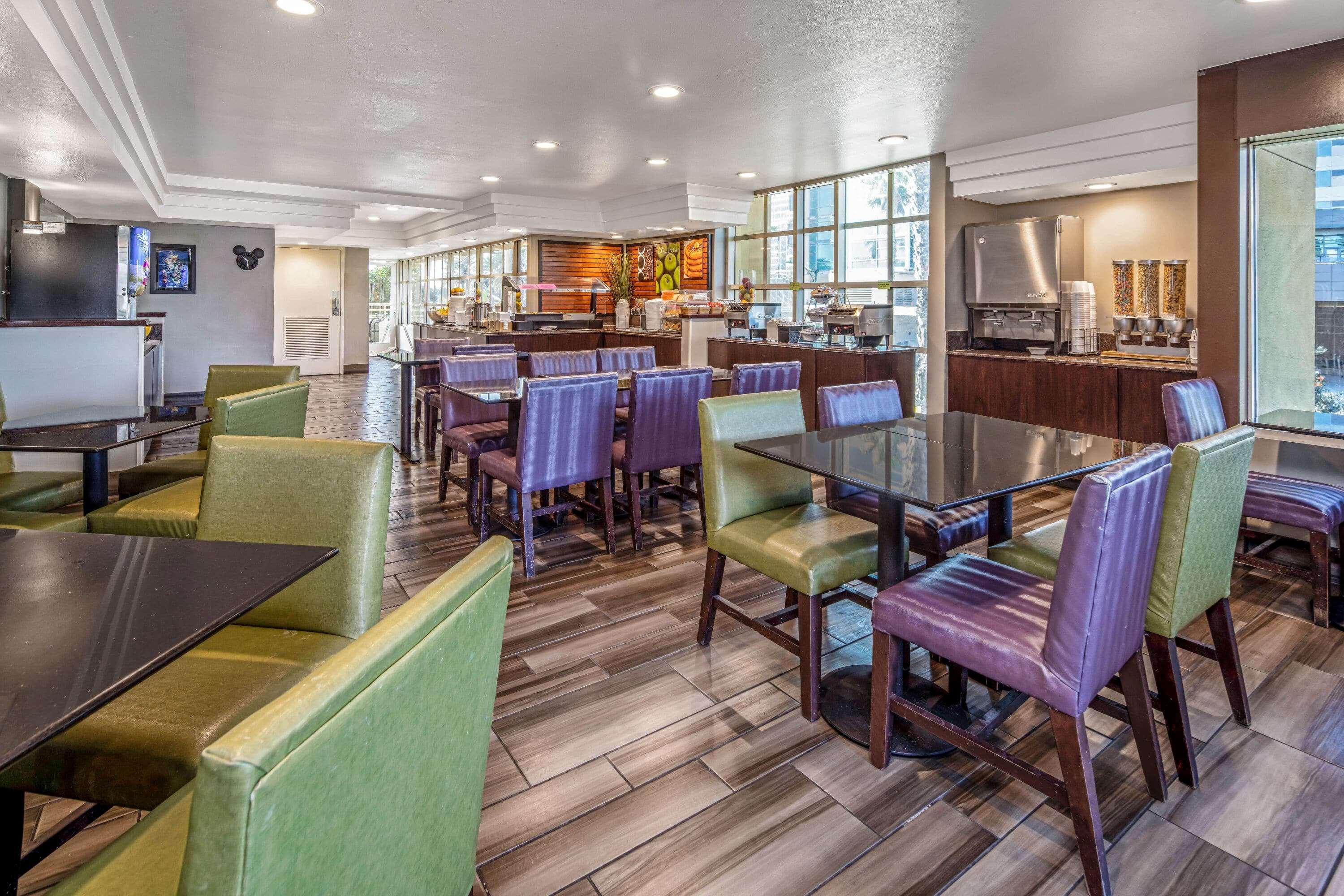 Hotel La Quinta By Wyndham 3*