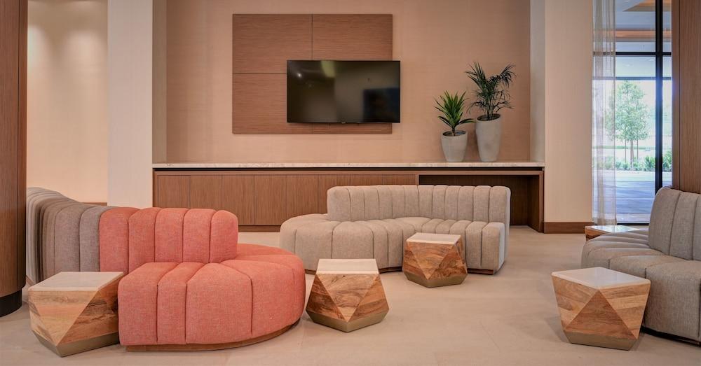Home2 By Hilton 3*