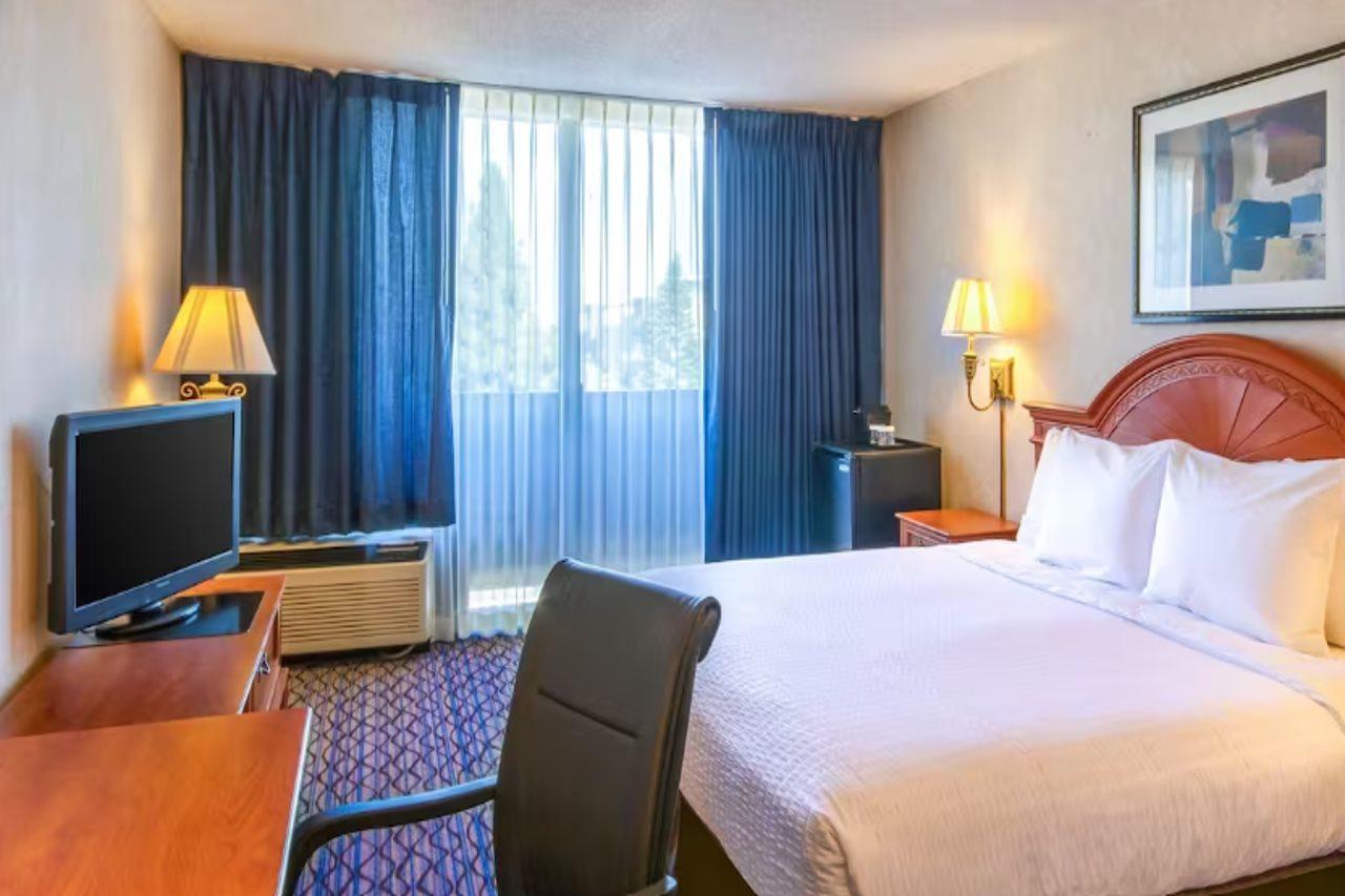 Clarion Anaheim