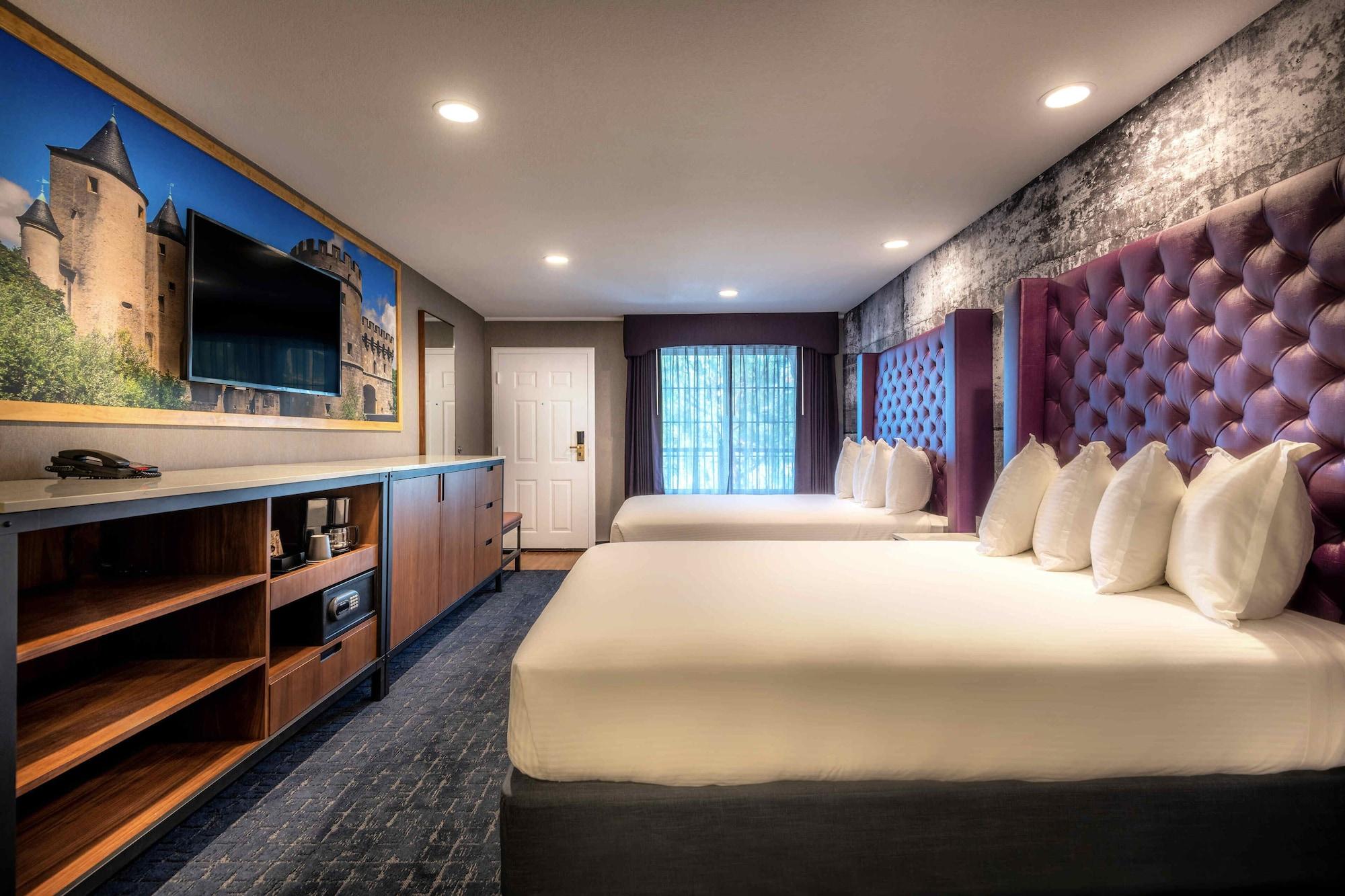 Camelot & 3* Anaheim