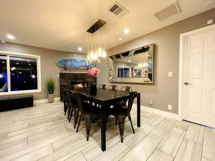 Holiday home Ultimate Private Water Park & Pool Next Disneyland *