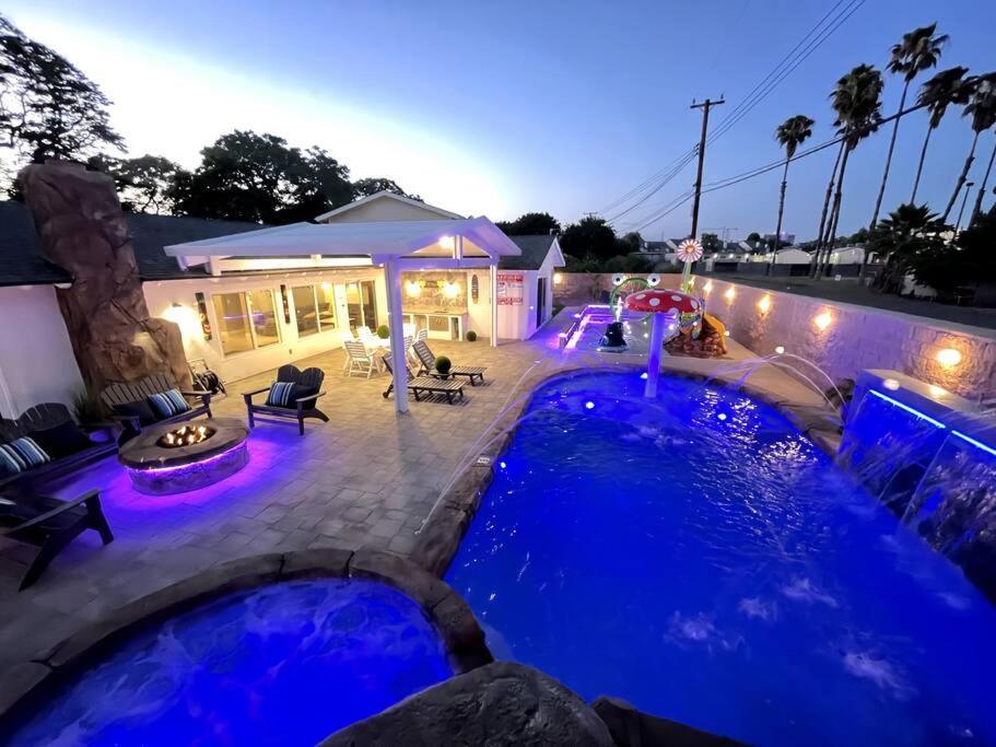 Ultimate Private Water Park & Pool Next Disneyland Anaheim