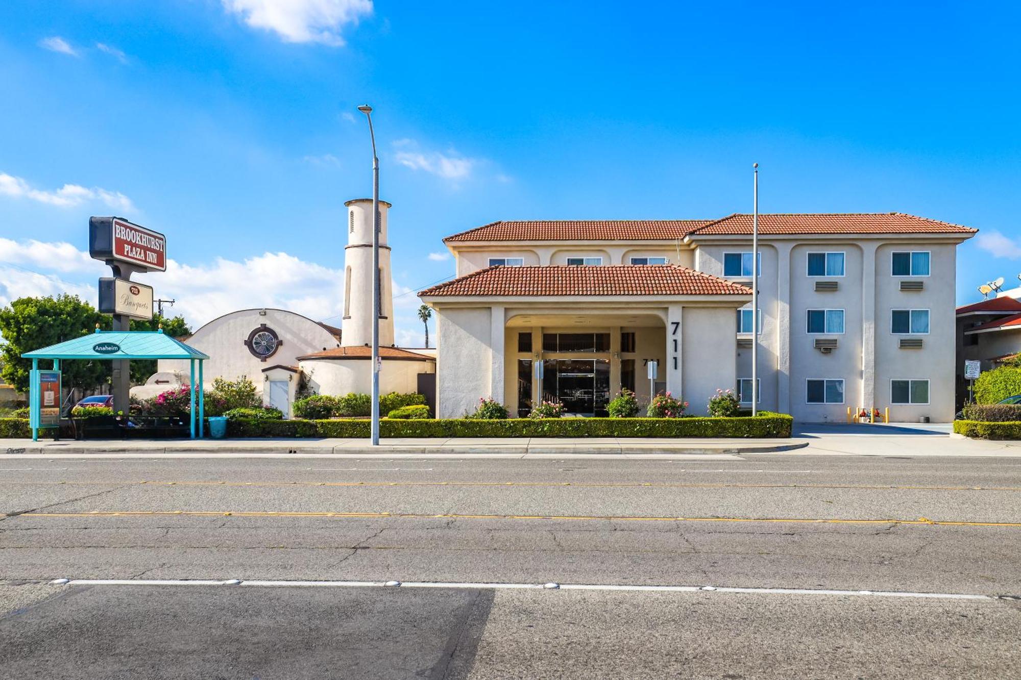Hotel Brookhurst Plaza Anaheim