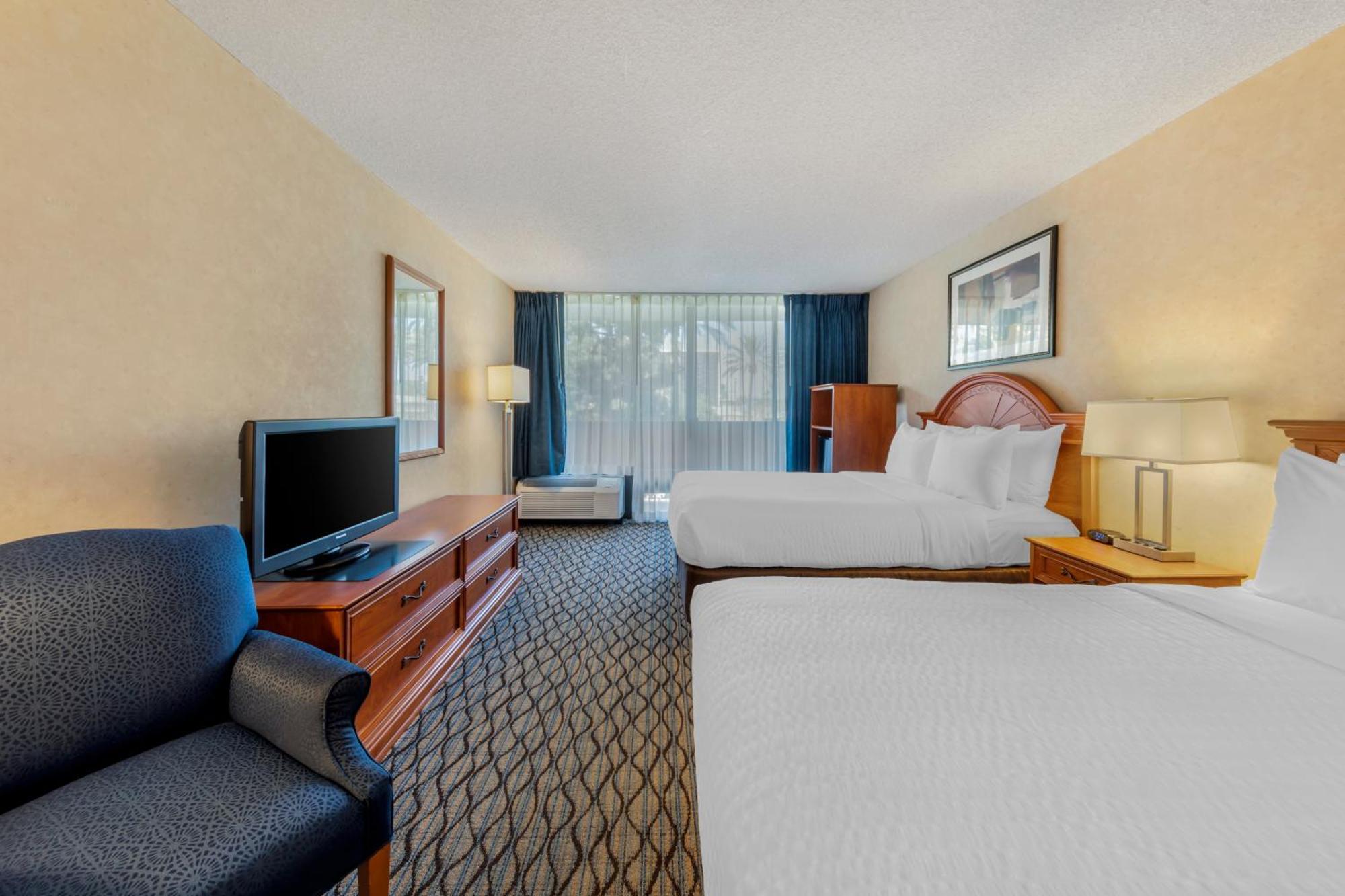 Hotel Clarion 3*