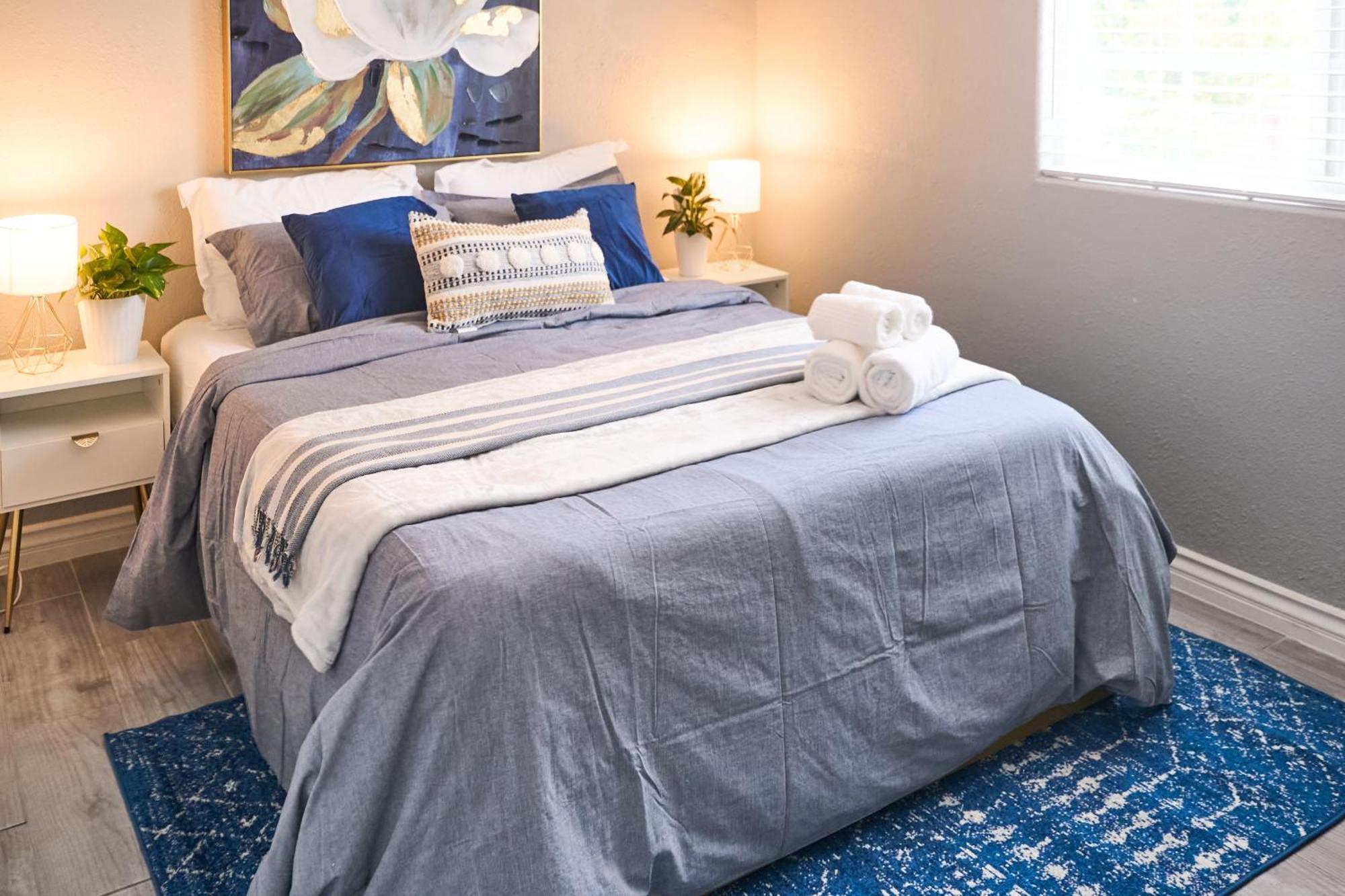 Holiday home Cozy With Spa, Arcade, Near & Expo Anaheim