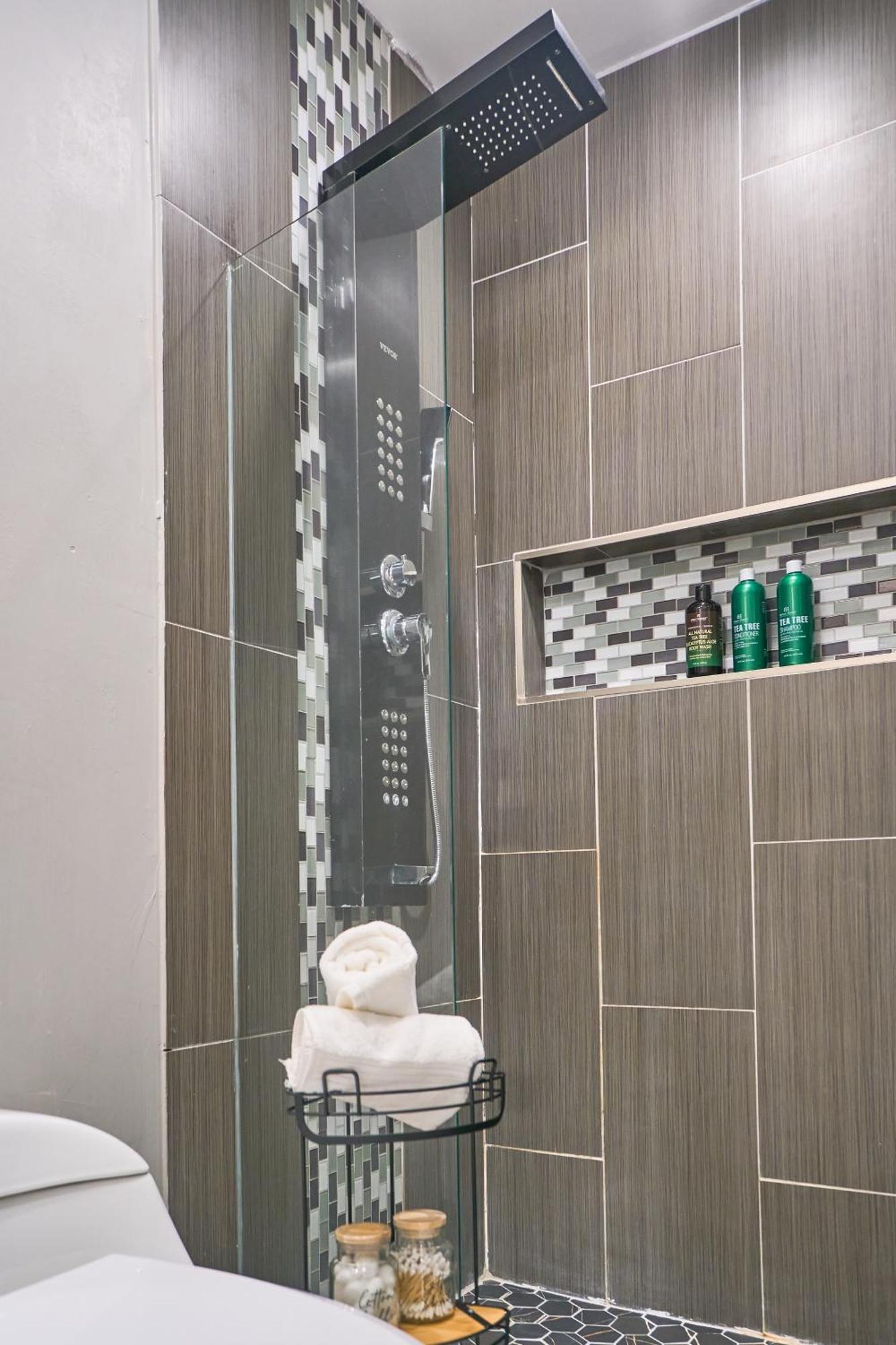 Holiday home Cozy With Spa, Arcade, Near & Expo Anaheim