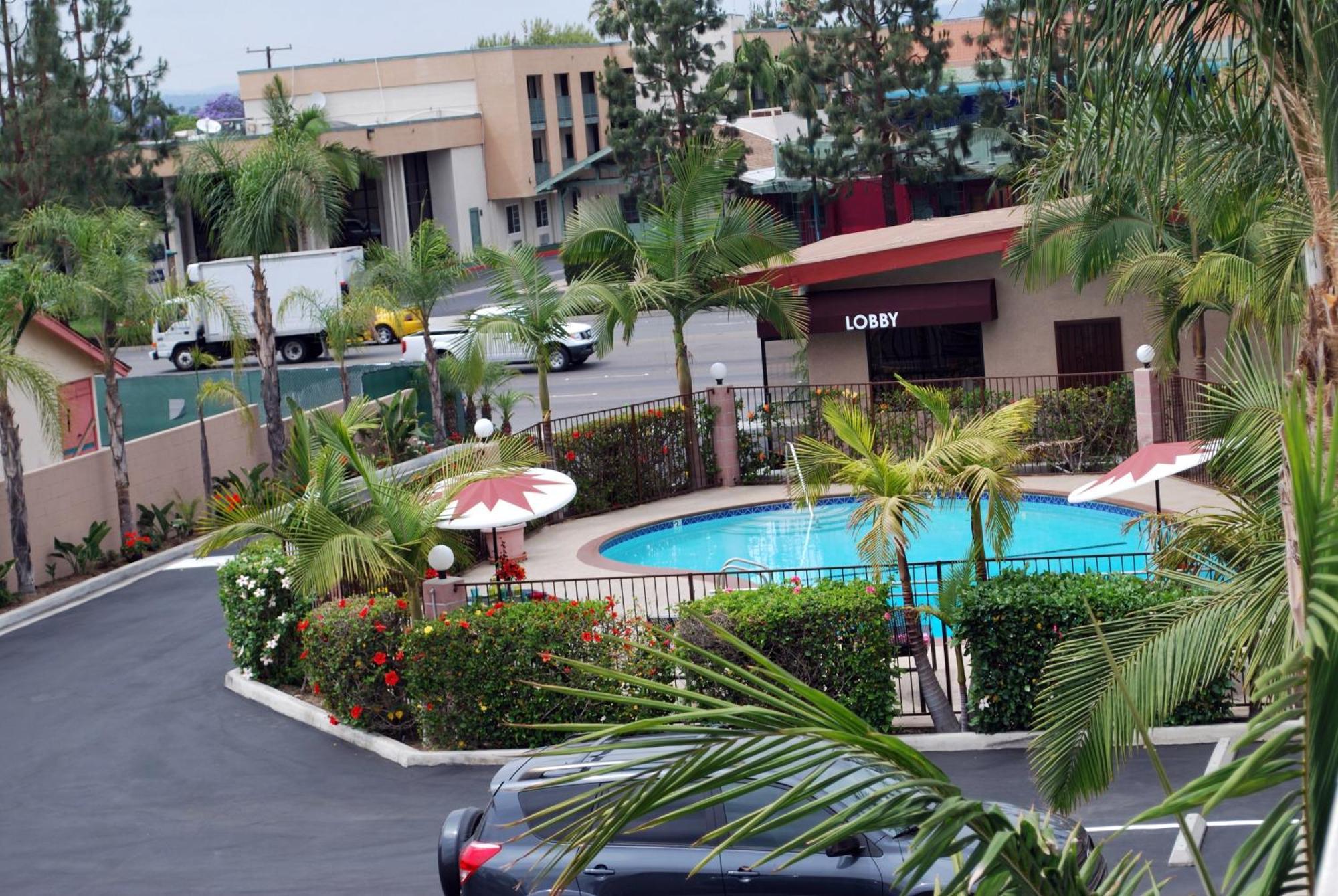 Budget Near Disneyland Drive Hotel