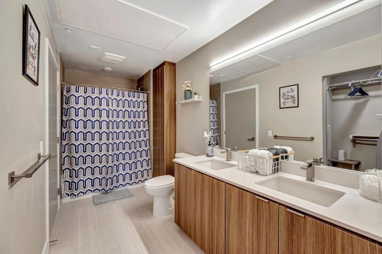 Luxury 5 Minutes To Disneyland Apartment Anaheim