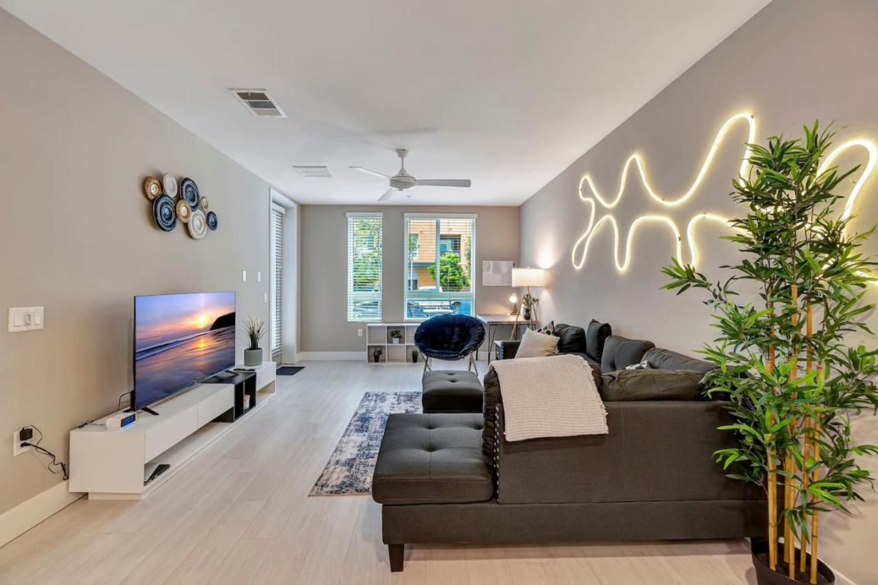 Luxury 5 Minutes To Disneyland Anaheim