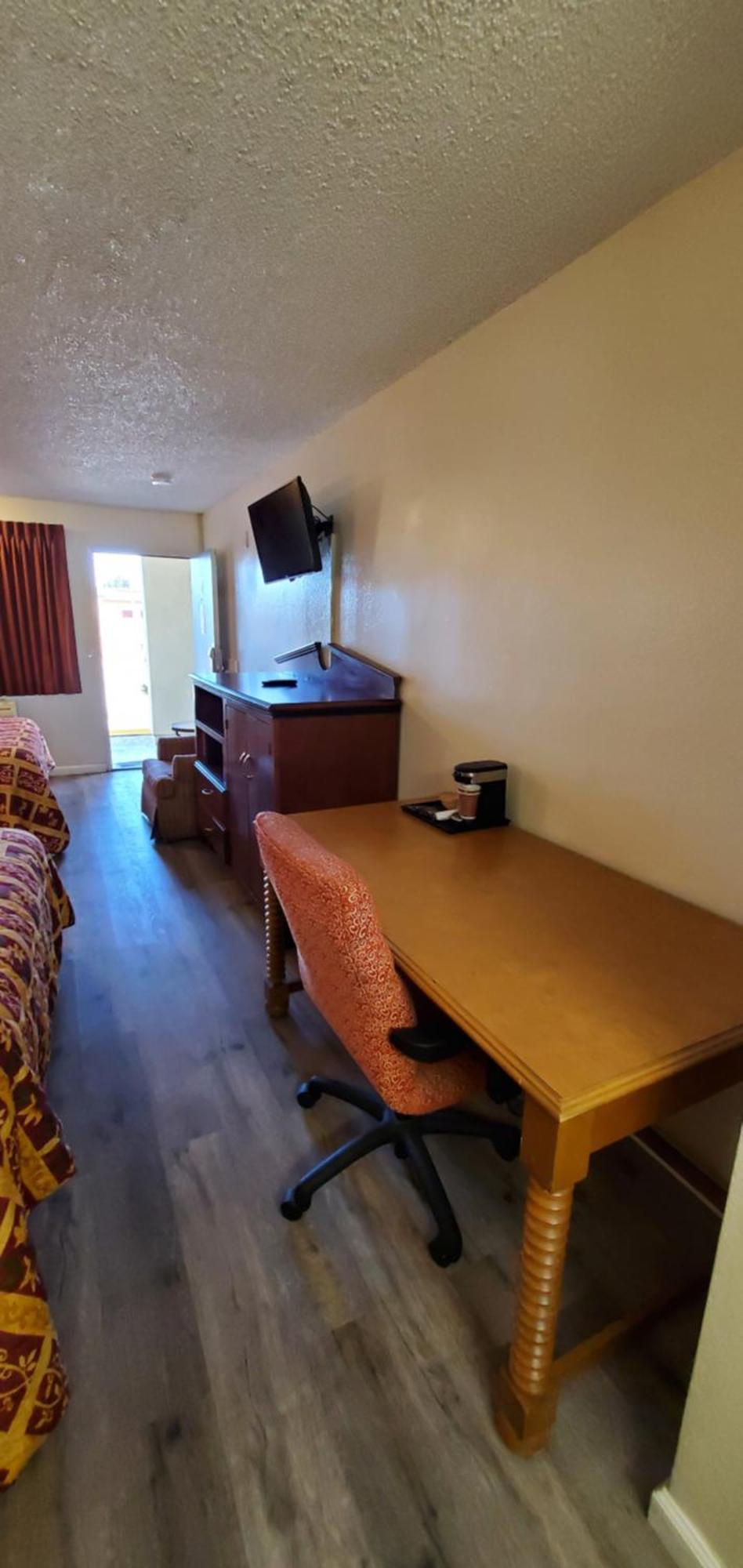 National Motel