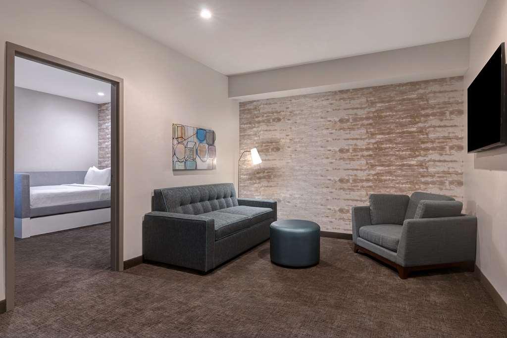 Home2 By Hilton Anaheim