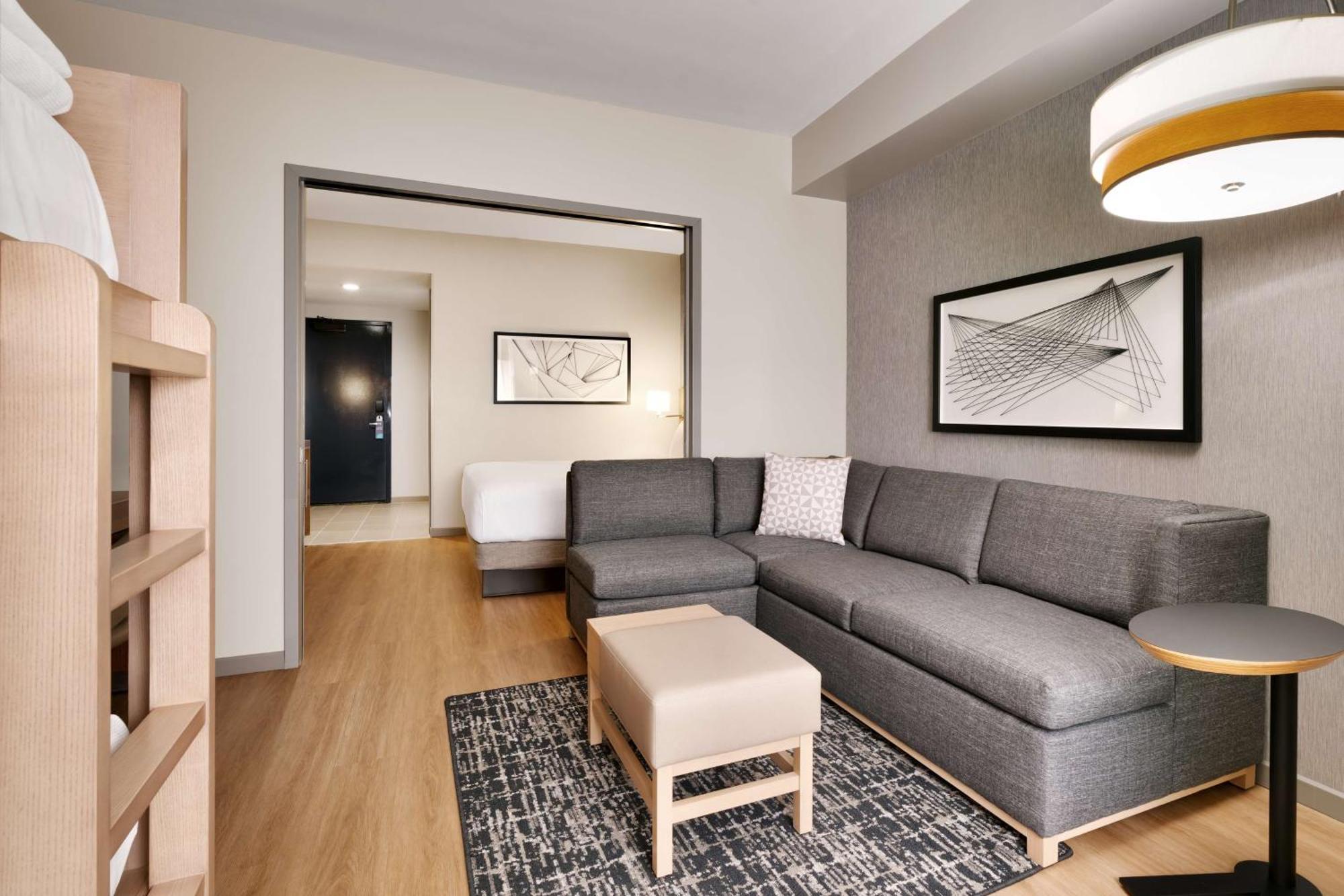 Hyatt Place At / Convention Center 3* Anaheim