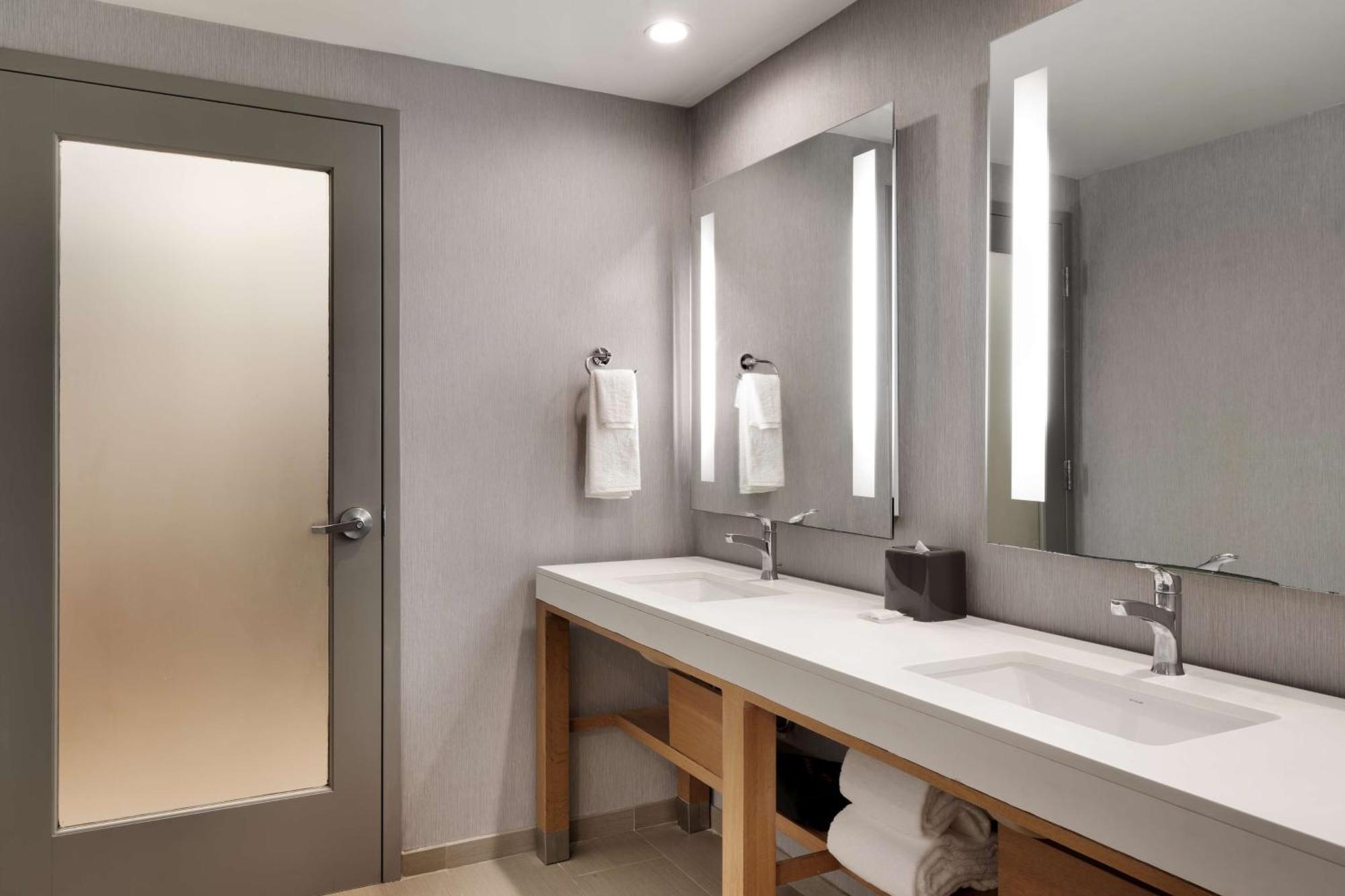 Hotel Hyatt Place At / Convention Center Anaheim