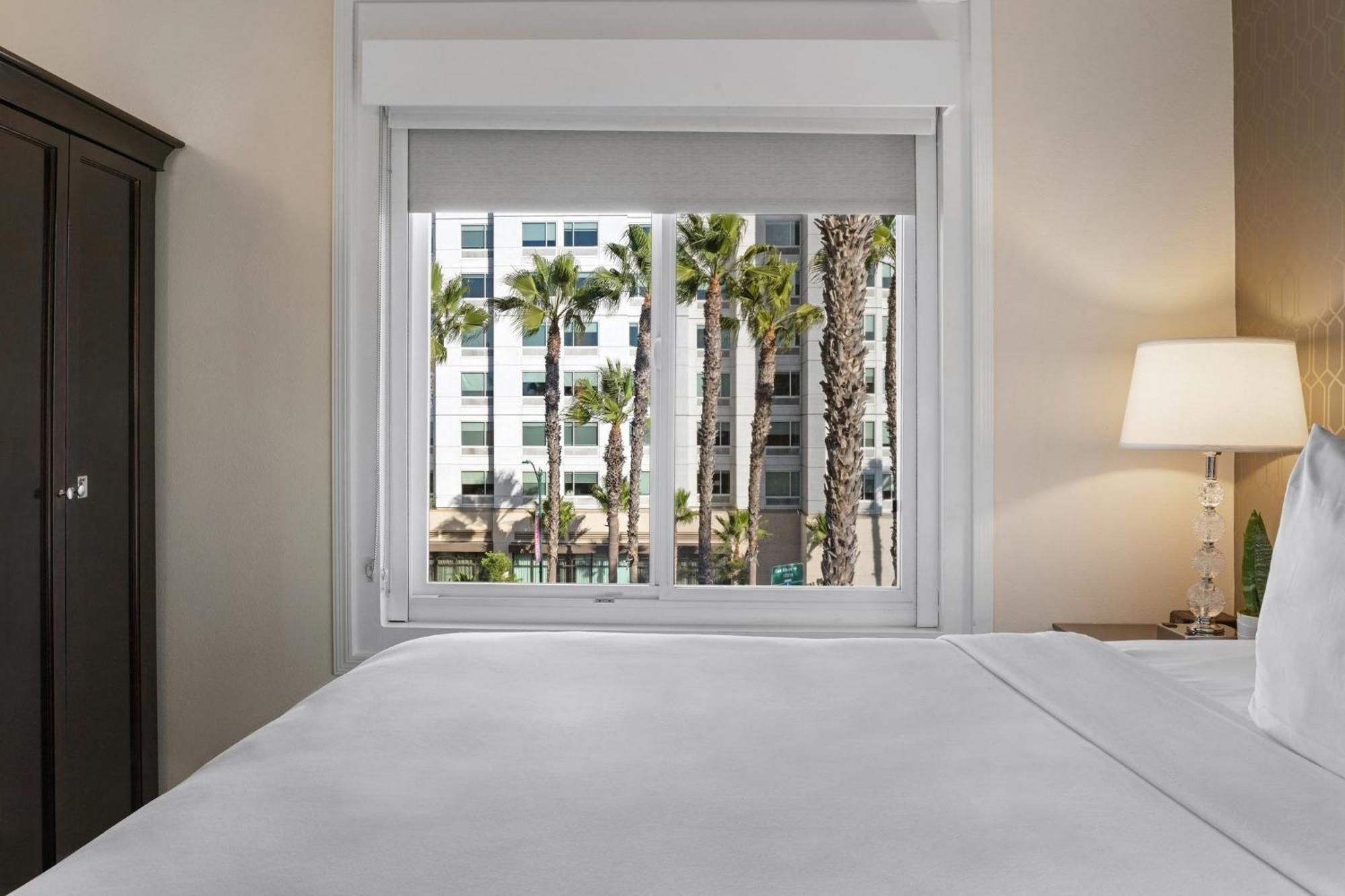 Peacock Resort Anaheim