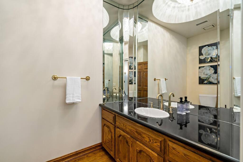 Luxury Oasis With Panoramic Views Villa *