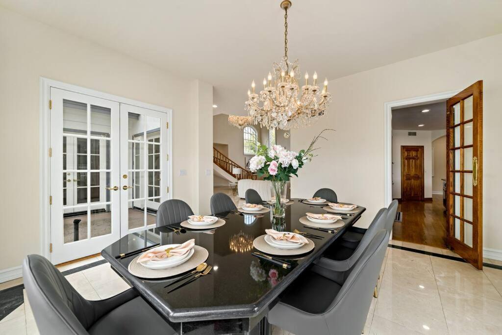 Luxury Oasis With Panoramic Views * Anaheim