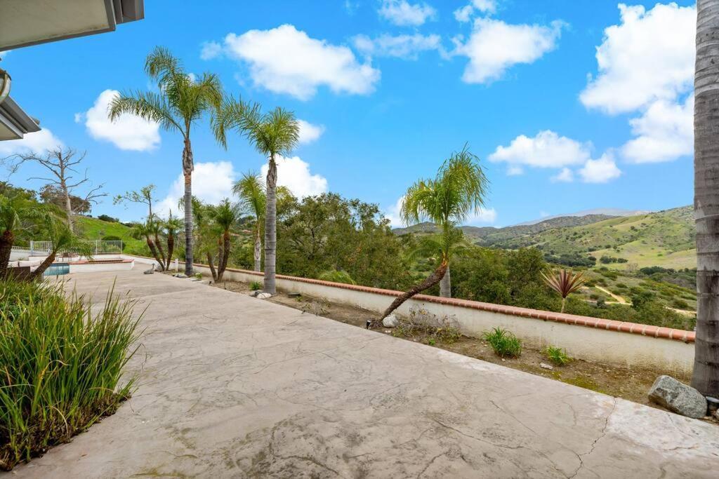 Luxury Oasis With Panoramic Views Anaheim