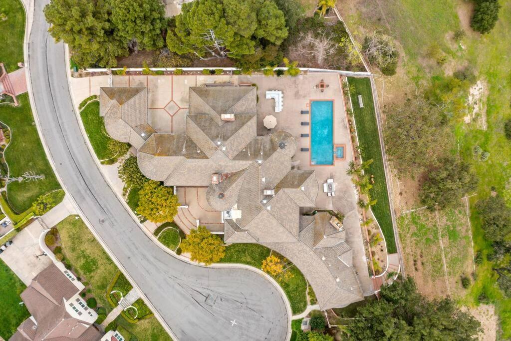 Luxury Oasis With Panoramic Views Villa Anaheim