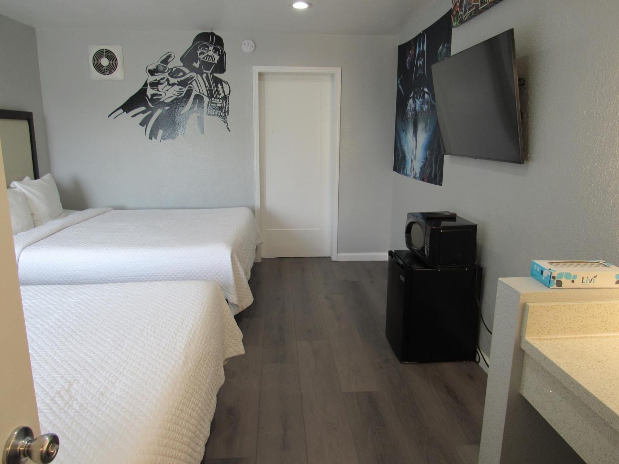 Capri Hotel Anaheim
