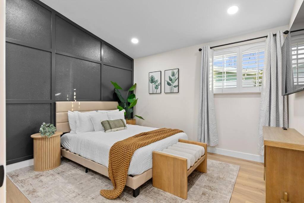 Villa Modern Stay- Minutes To Disney& Family Fun Anaheim