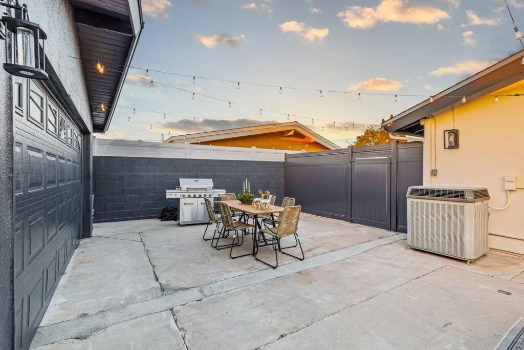Villa Modern Stay- Minutes To Disney& Family Fun