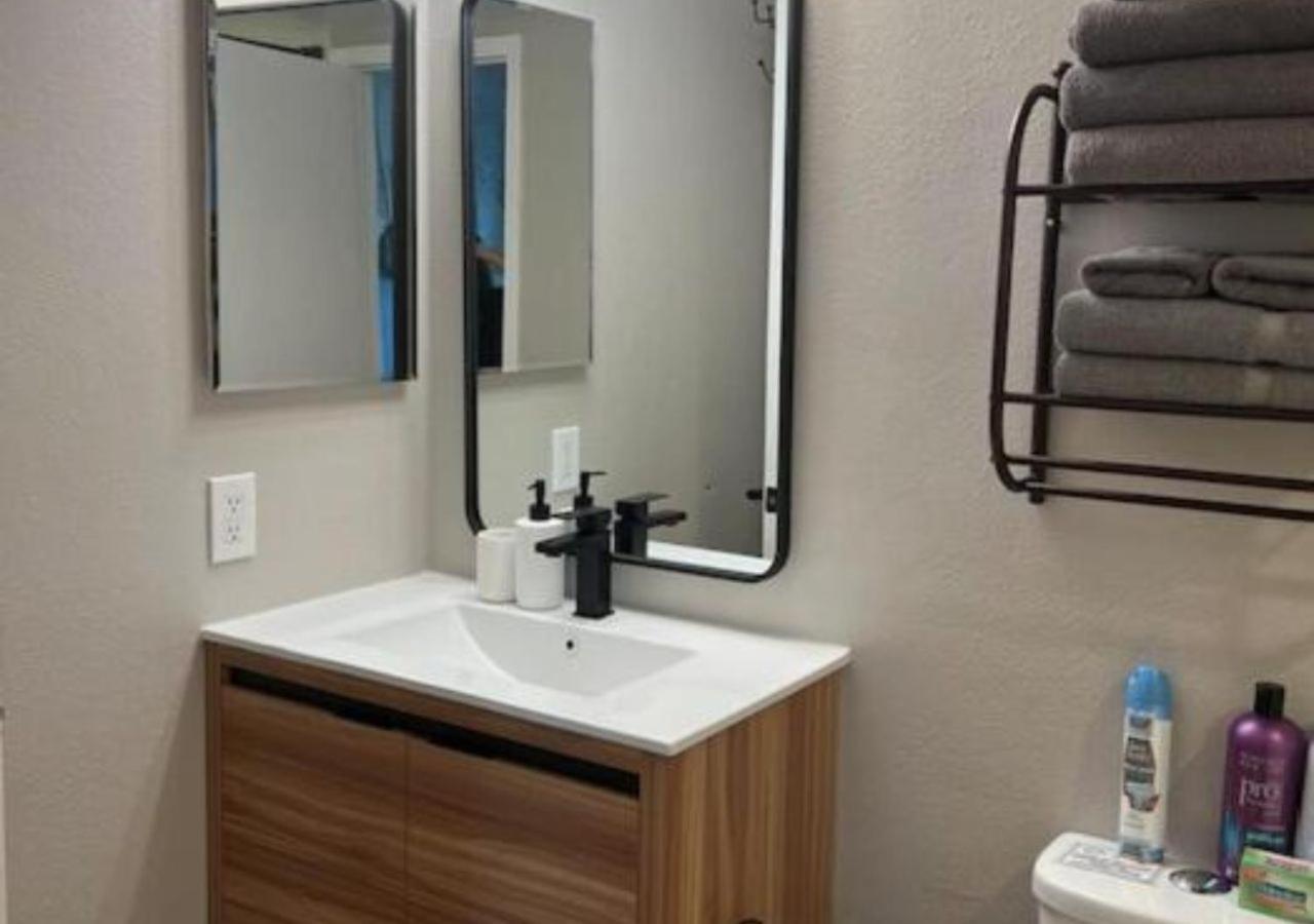 Holiday home Magicwayvillas Mick's Clockhouse Pool & - Walk To Disneyland *