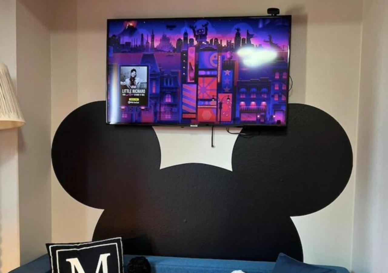 Holiday home Magicwayvillas Mick's Clockhouse Pool & - Walk To Disneyland Anaheim