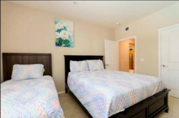 Apartment Spacious 2 Bedroom Near Disneyland And Convention Center
