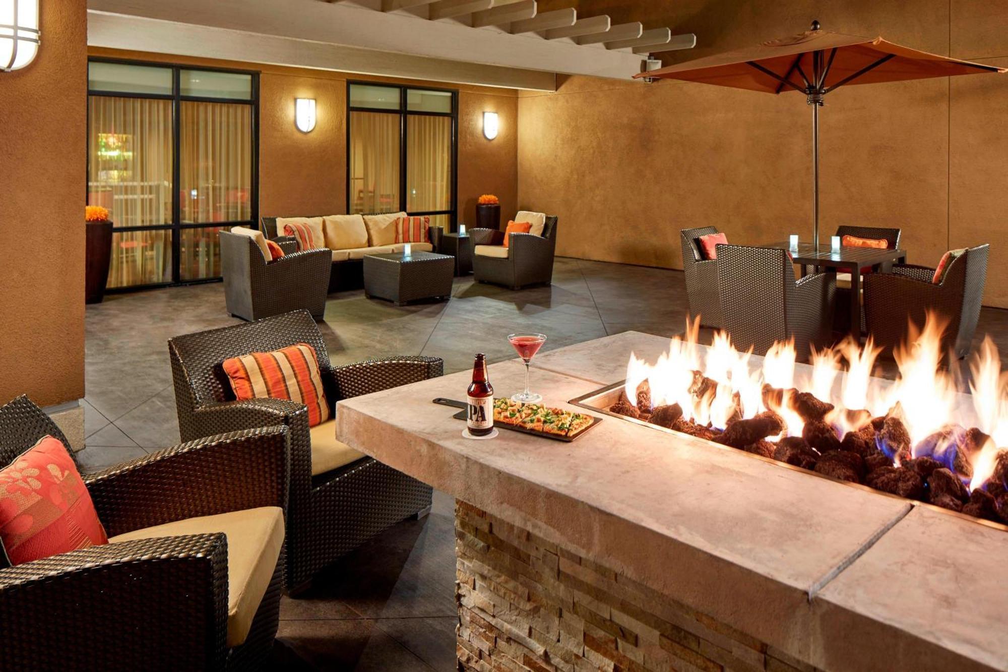 Hotel Courtyard By Marriott Resort/convention Center