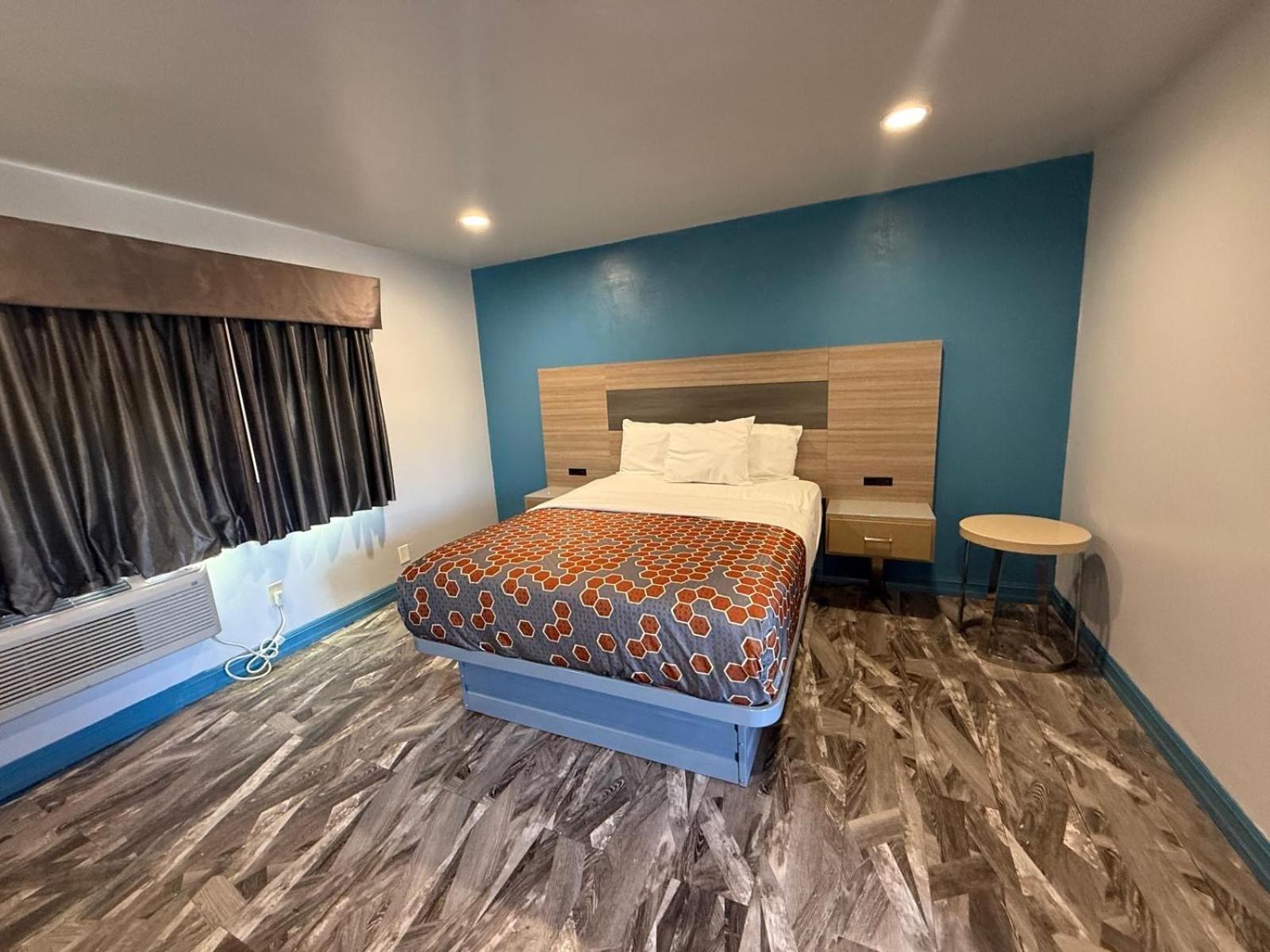 Hotel Travel