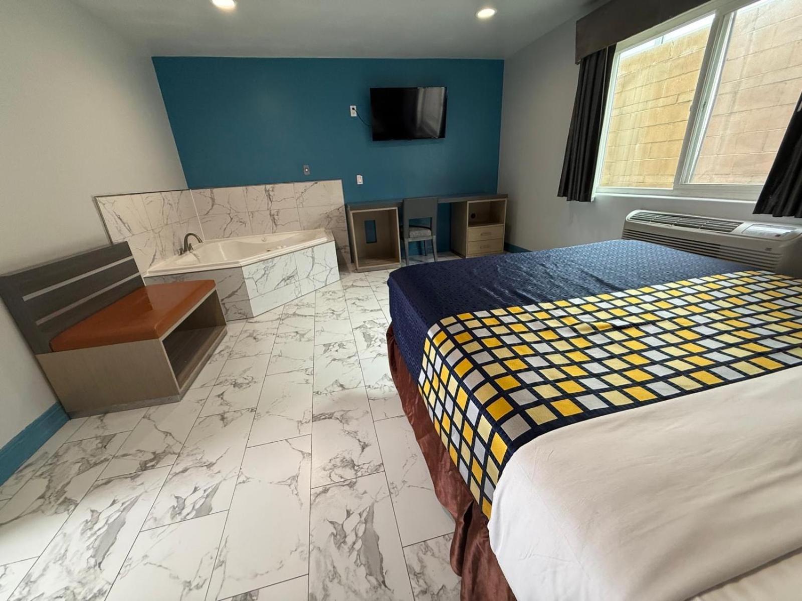 Hotel Travel 3*