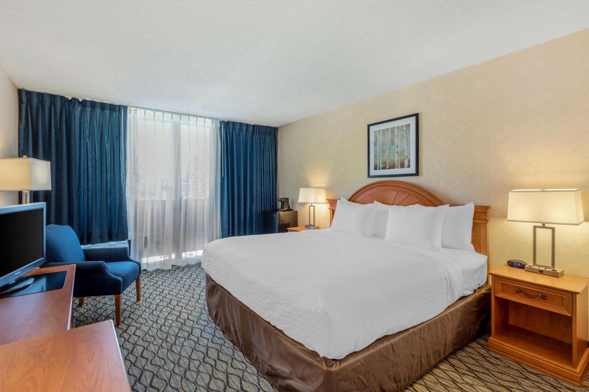 Clarion Hotel 3*
