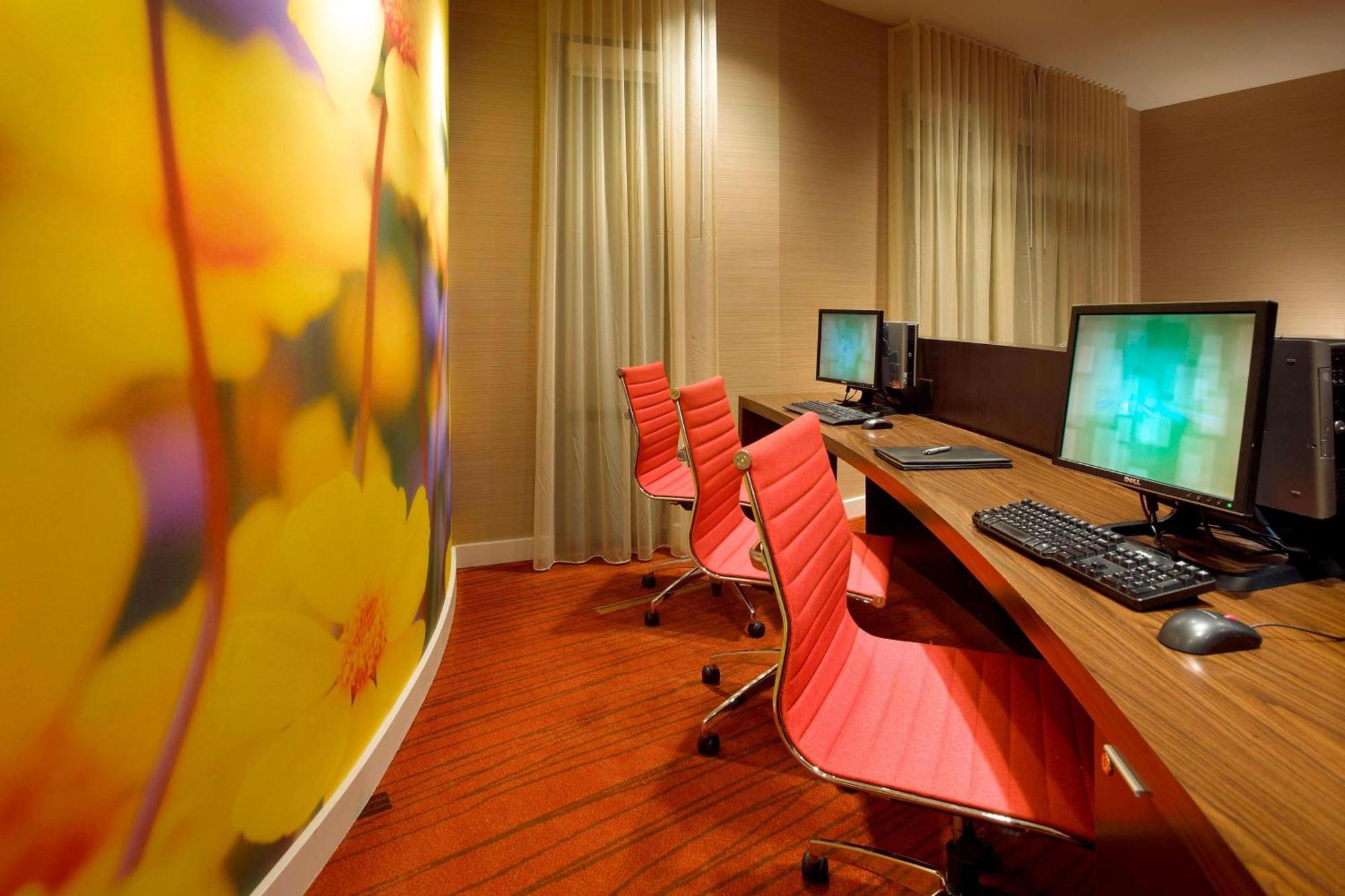 Hotel Courtyard By Marriott Resort/convention Center Anaheim